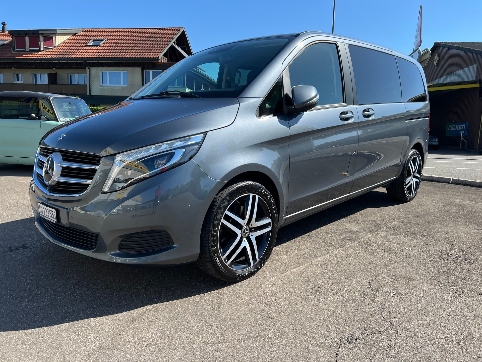 MERCEDES-BENZ V 250 d kompakt 4Matic 7G-Tronic-image-0