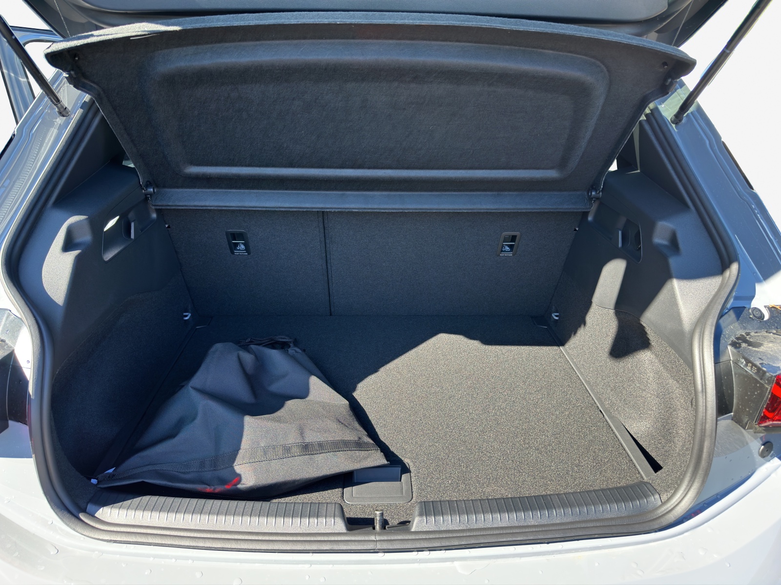 CUPRA Born 59 kWh Edge-image-12