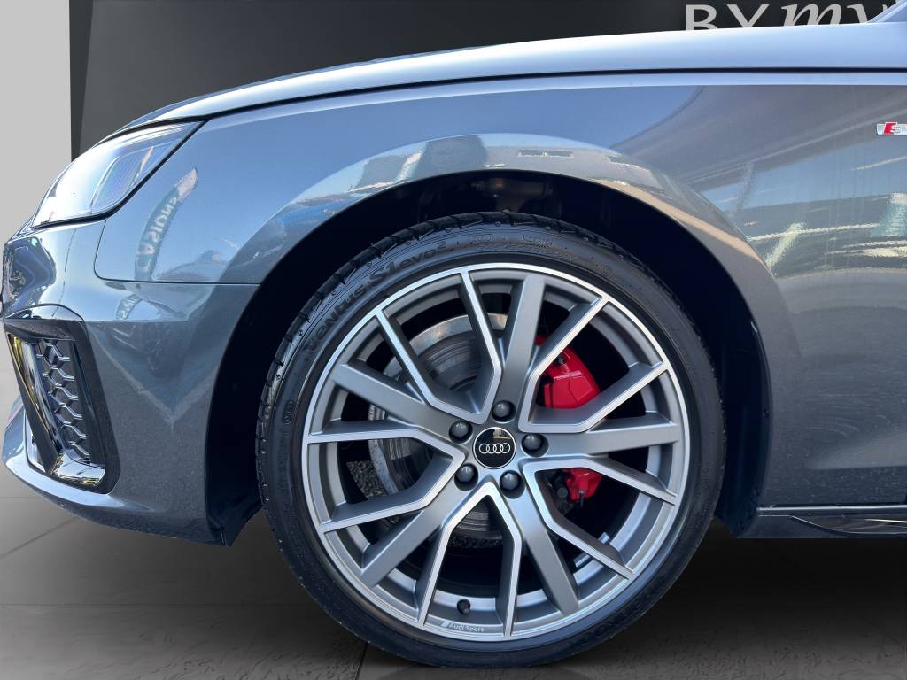 AUDI A4 Avant 40 TFSI S line S-tronic quattro-image-15