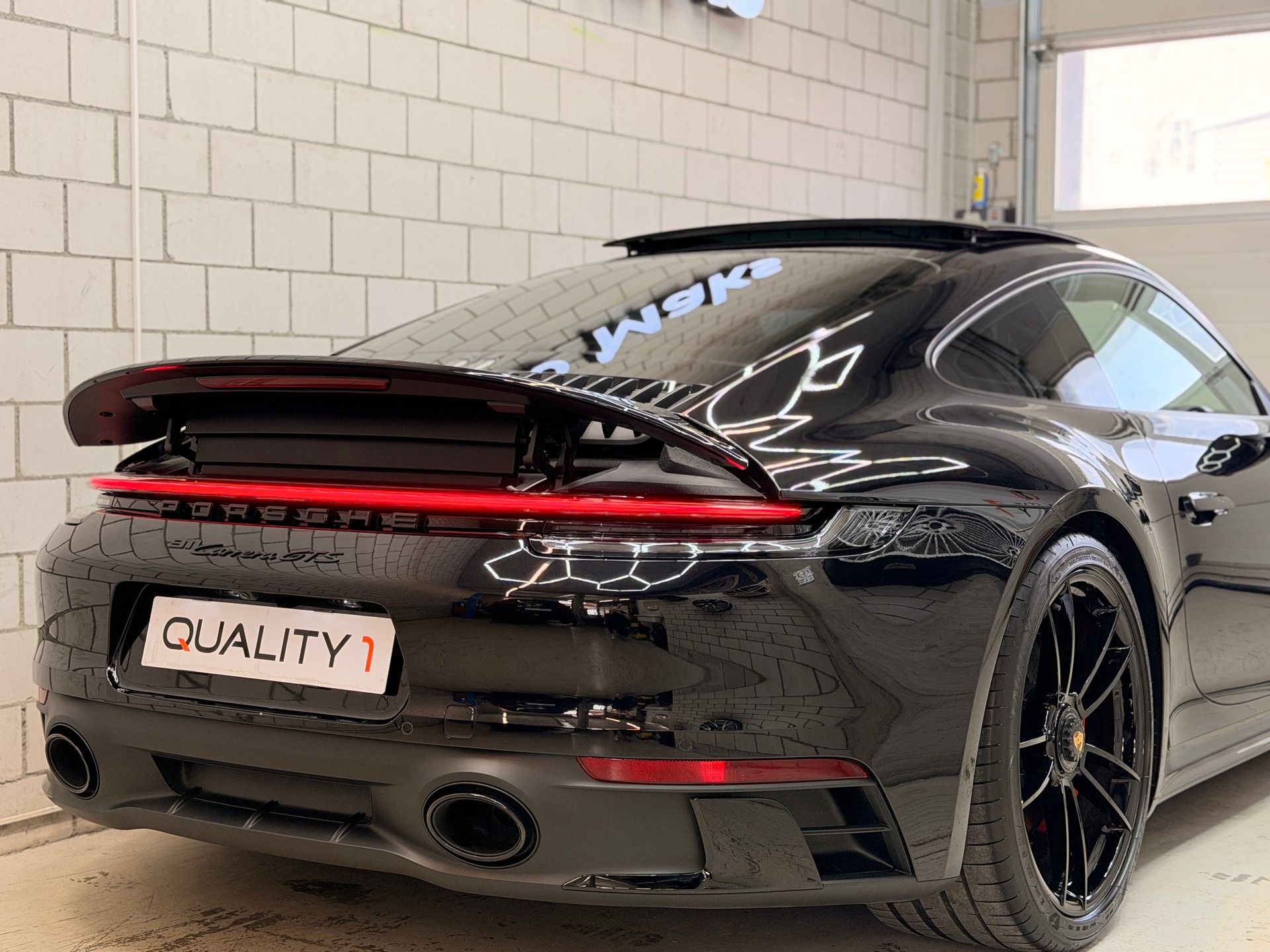 PORSCHE 911 Carrera GTS PDK-image-6