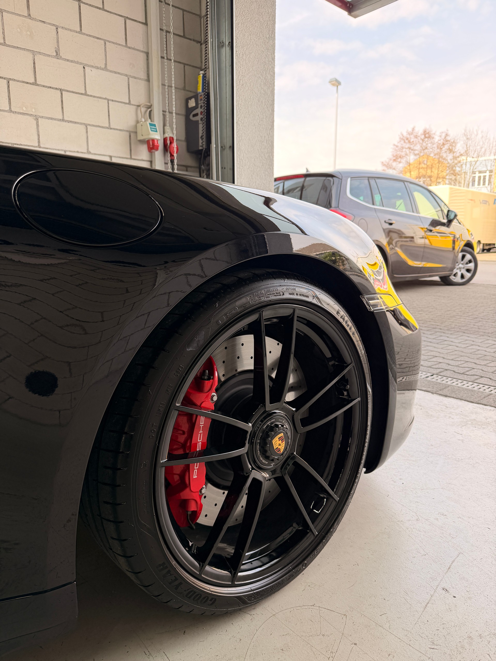 PORSCHE 911 Carrera GTS PDK-showroom-element-3