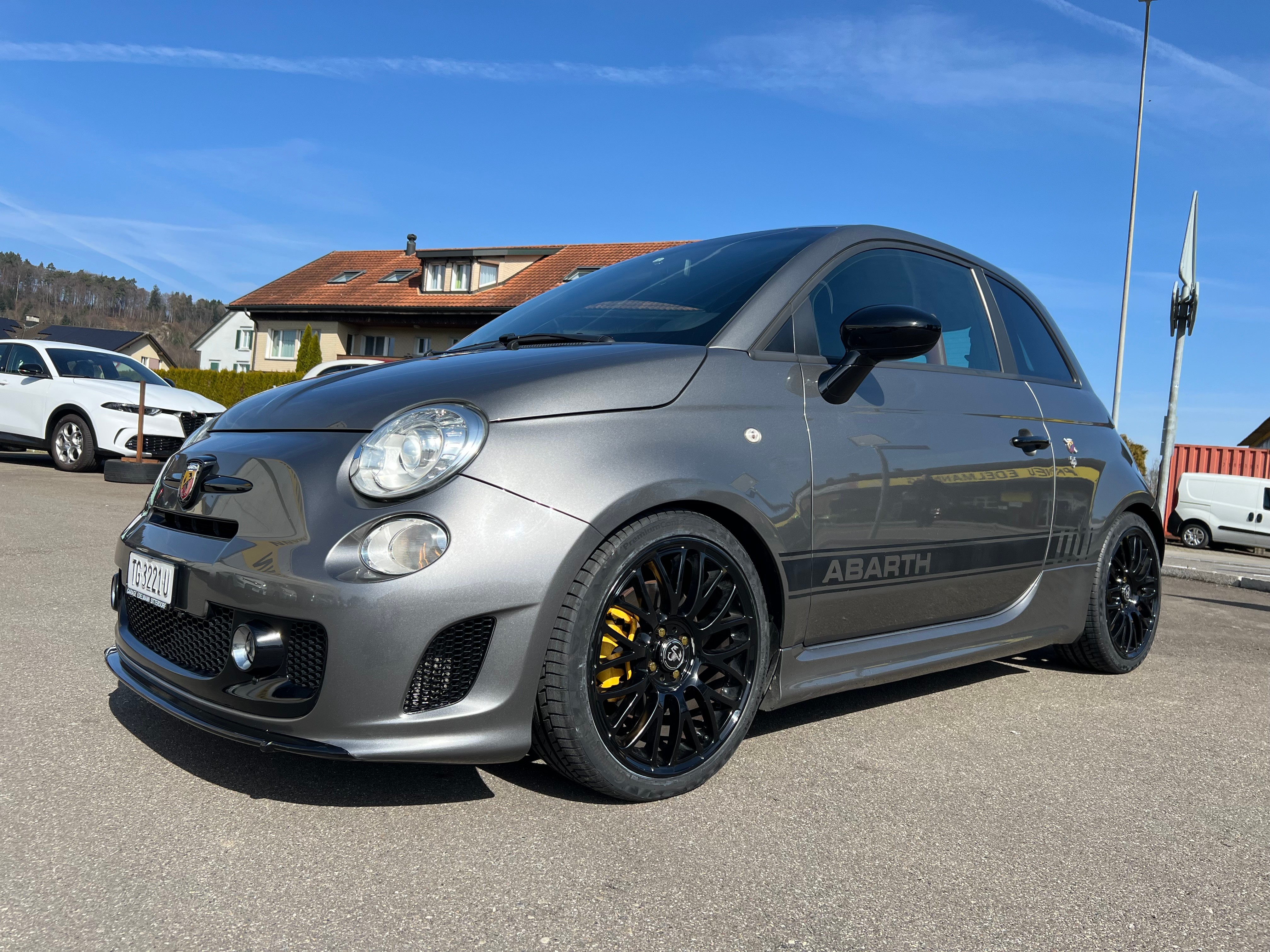 Car photo