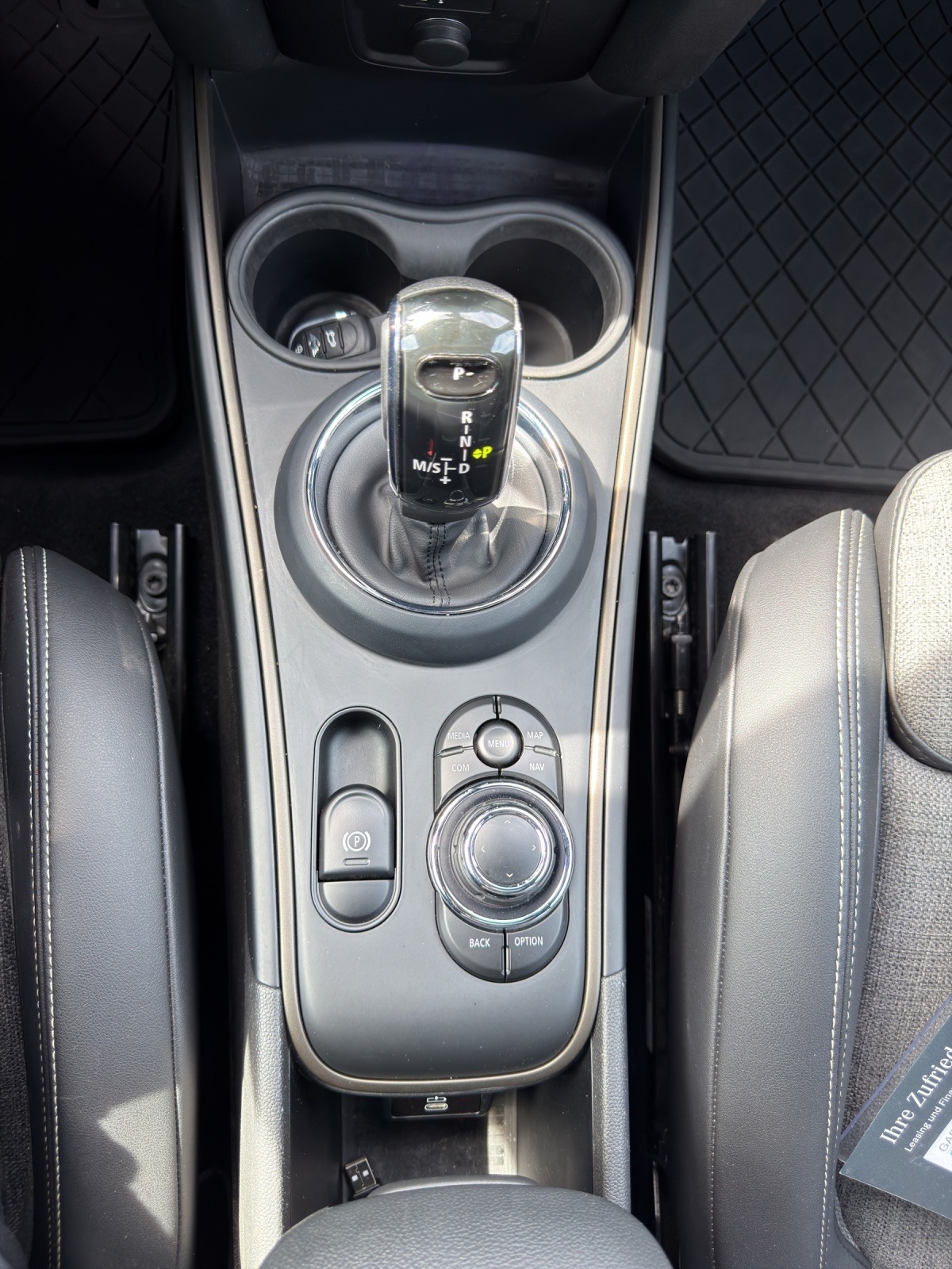 MINI Countryman Cooper S ALL4 Steptronic-image-16