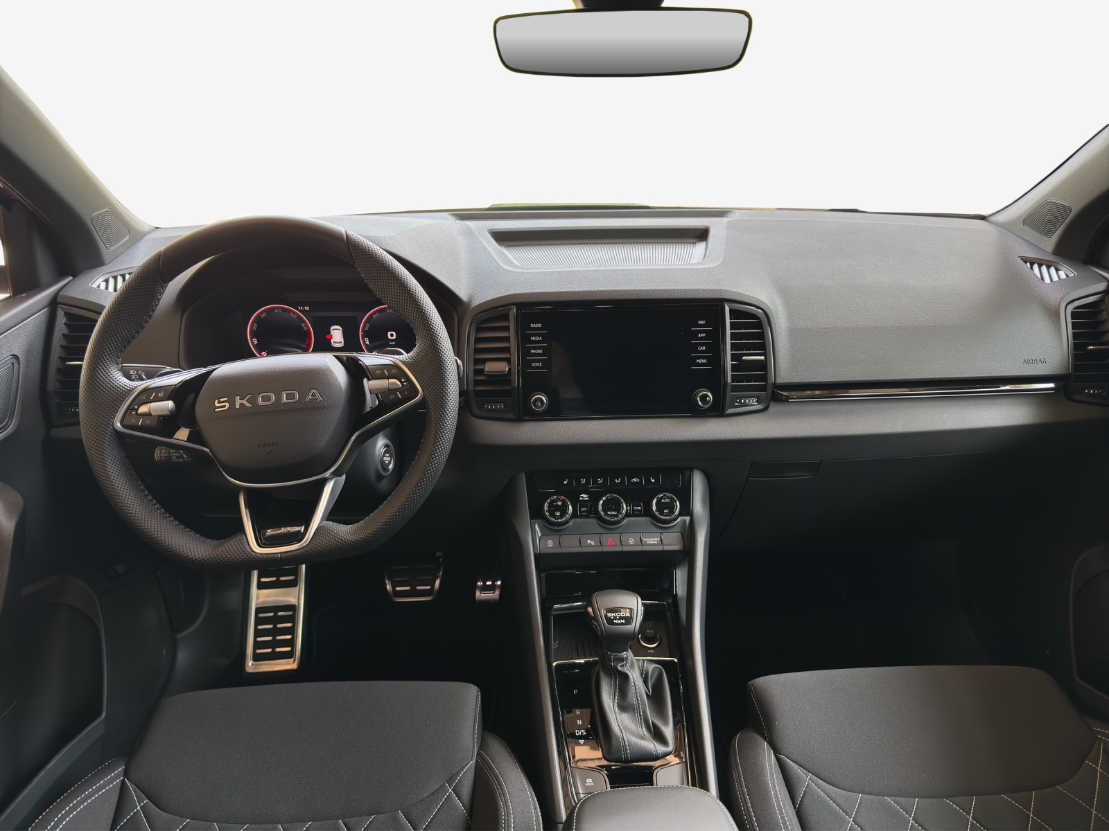 SKODA Karoq 2.0 TSI Dynamic Limited Edition 4x4 DSG-image-8