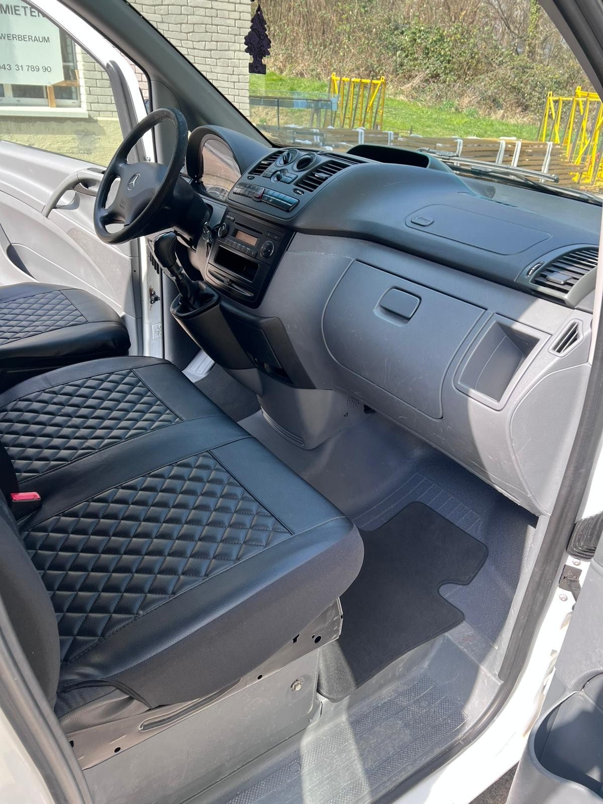MERCEDES-BENZ Vito 109 CDI-image-5