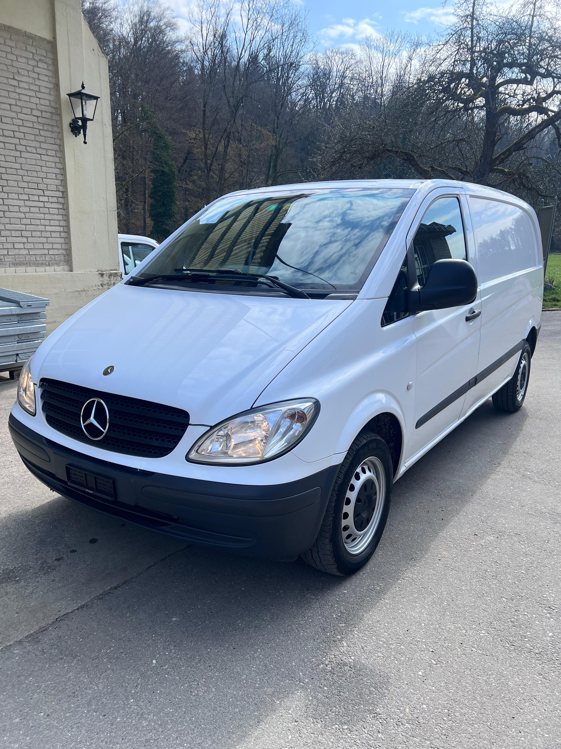MERCEDES-BENZ Vito 109 CDI-image-1
