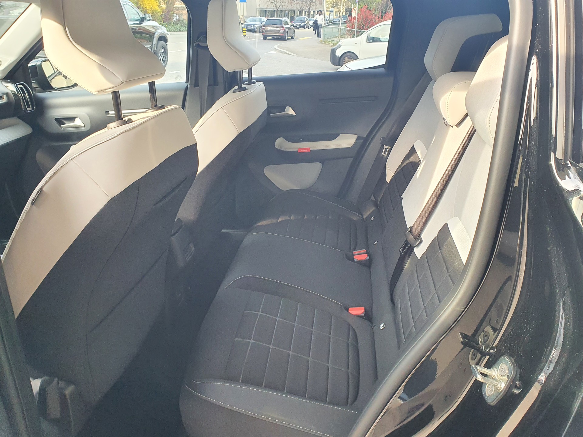 CITROEN C3 1.2i MHEV Max DCS6-image-7