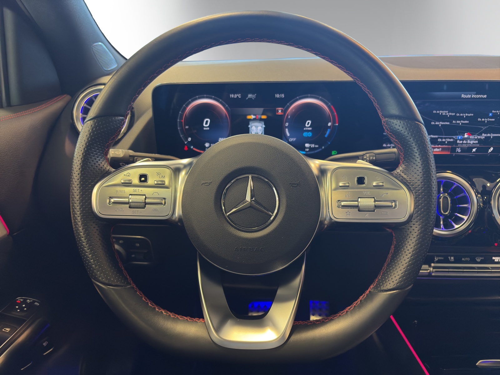Image MERCEDES-BENZ GLA-250 GLA 250e AMG Line 8G-DCT