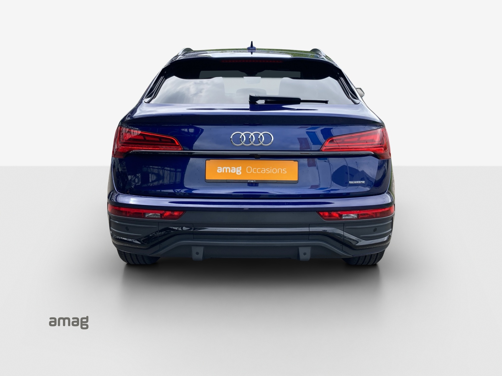 AUDI Q5 Sportback 40 TDI Blackedition quattro S-tronic-image-3