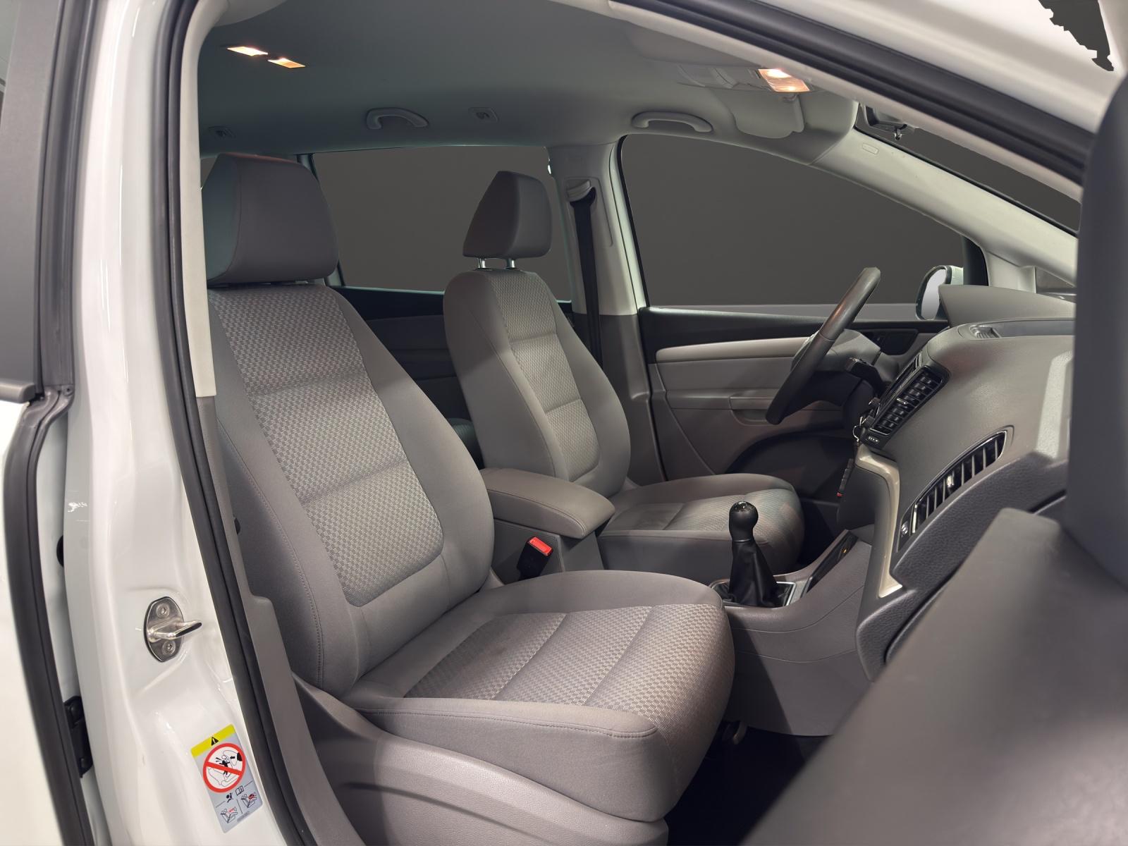 SEAT Alhambra 2.0 TDI Reference-image-7