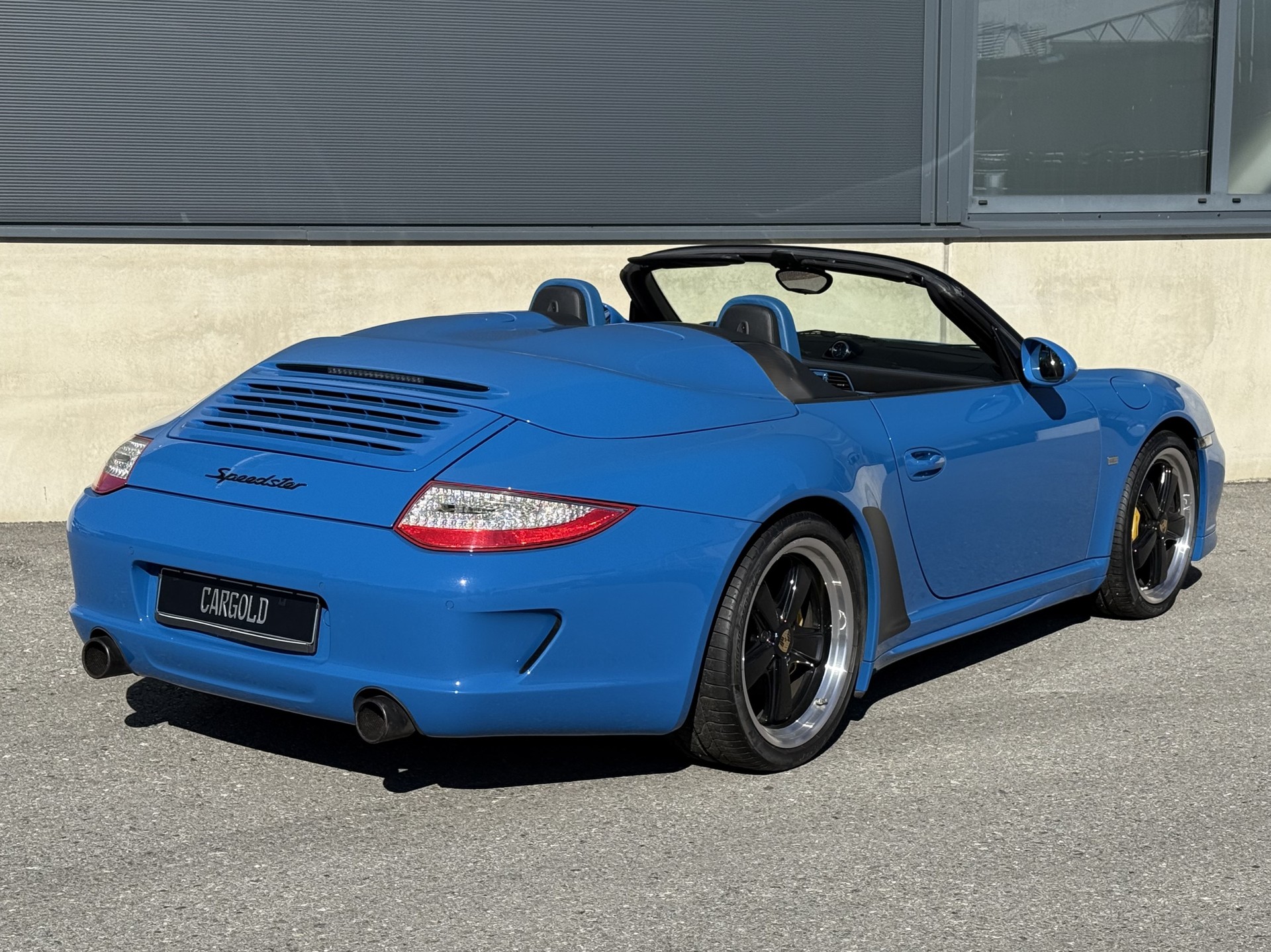 PORSCHE 911 Speedster PDK-image-28