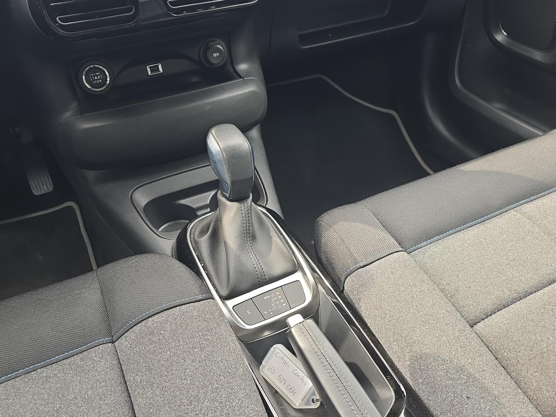 CITROEN C4 Cactus 1.2 Shine-image-14