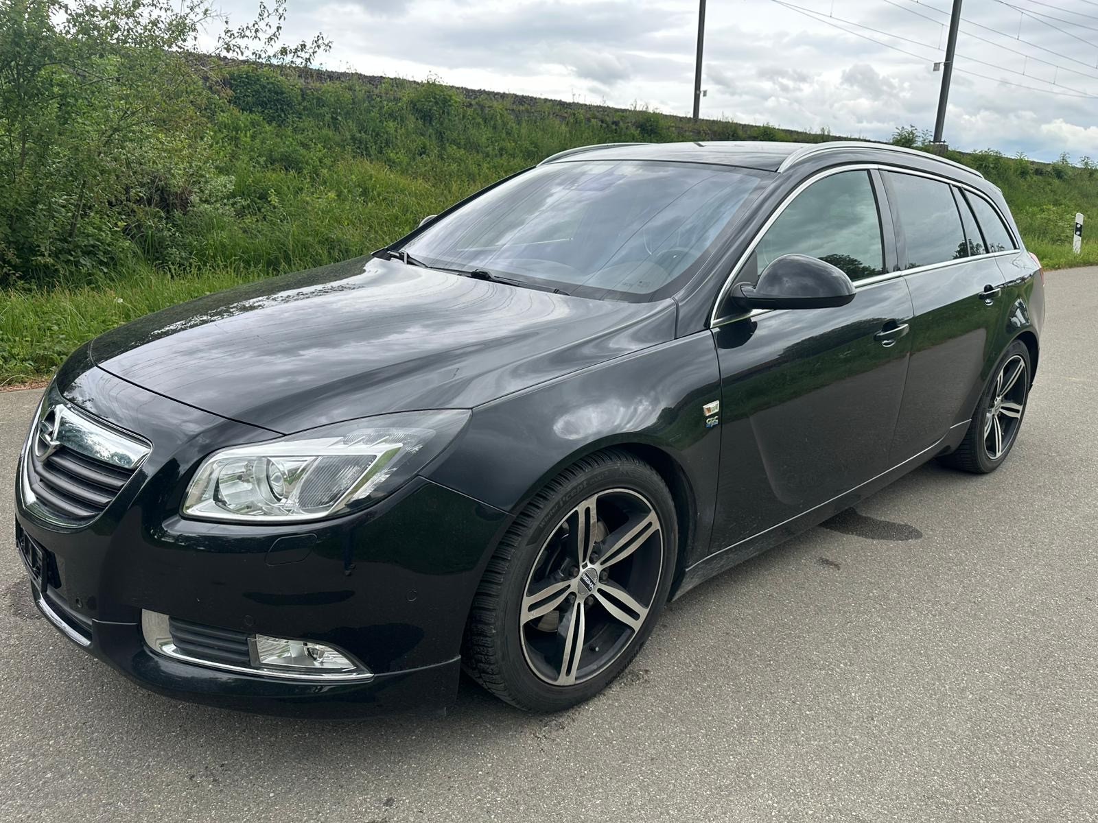 OPEL Insignia Sports Tourer 2.0 Turbo Cosmo 4WD-image-2