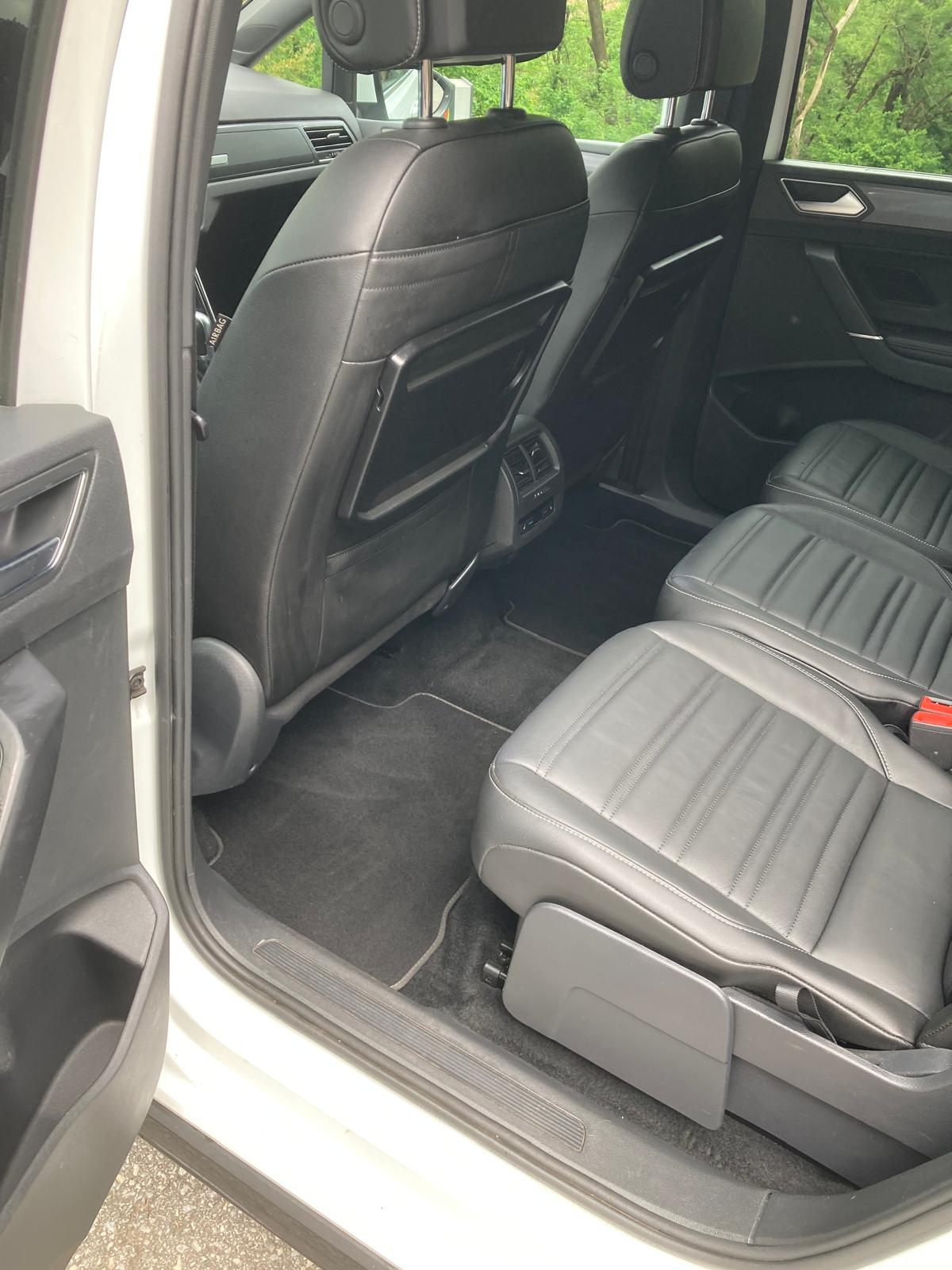 VW Touran 1.8 TSI BlueMotion Technology Highline DSG-image-13