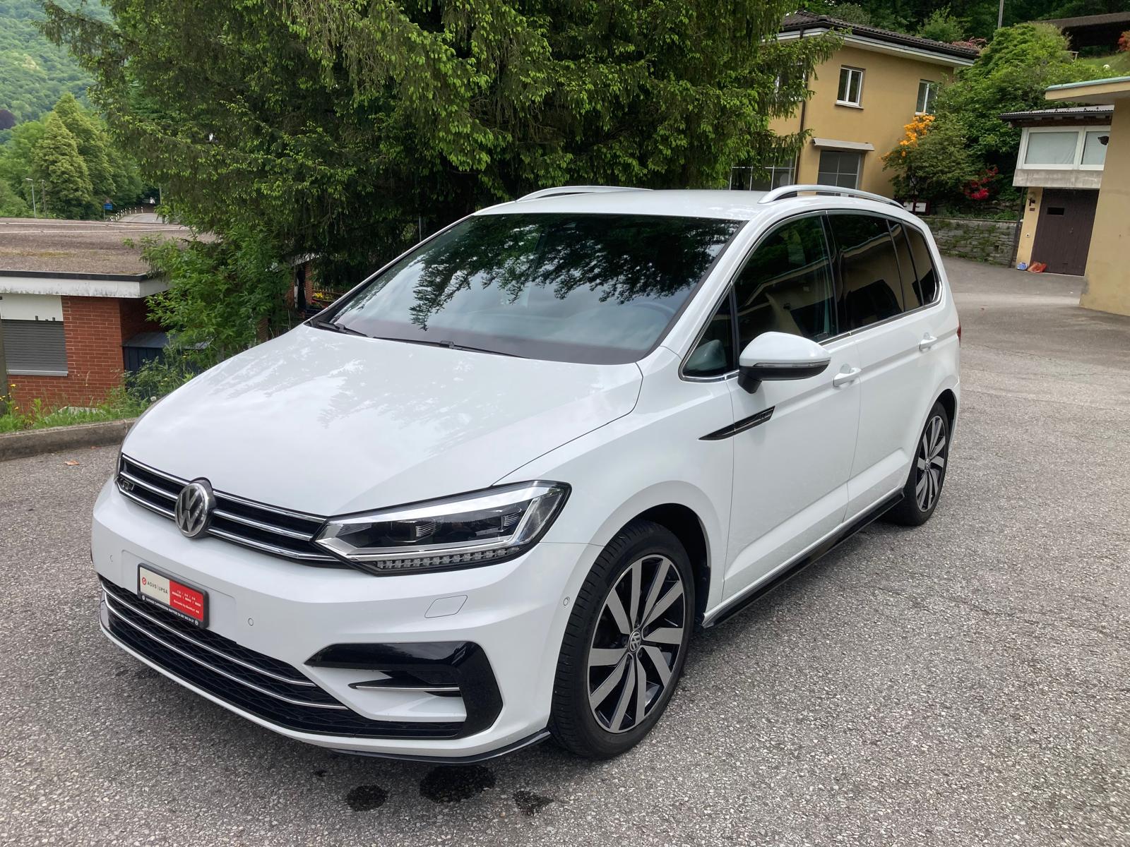 VW Touran 1.8 TSI BlueMotion Technology Highline DSG-showroom-element-2