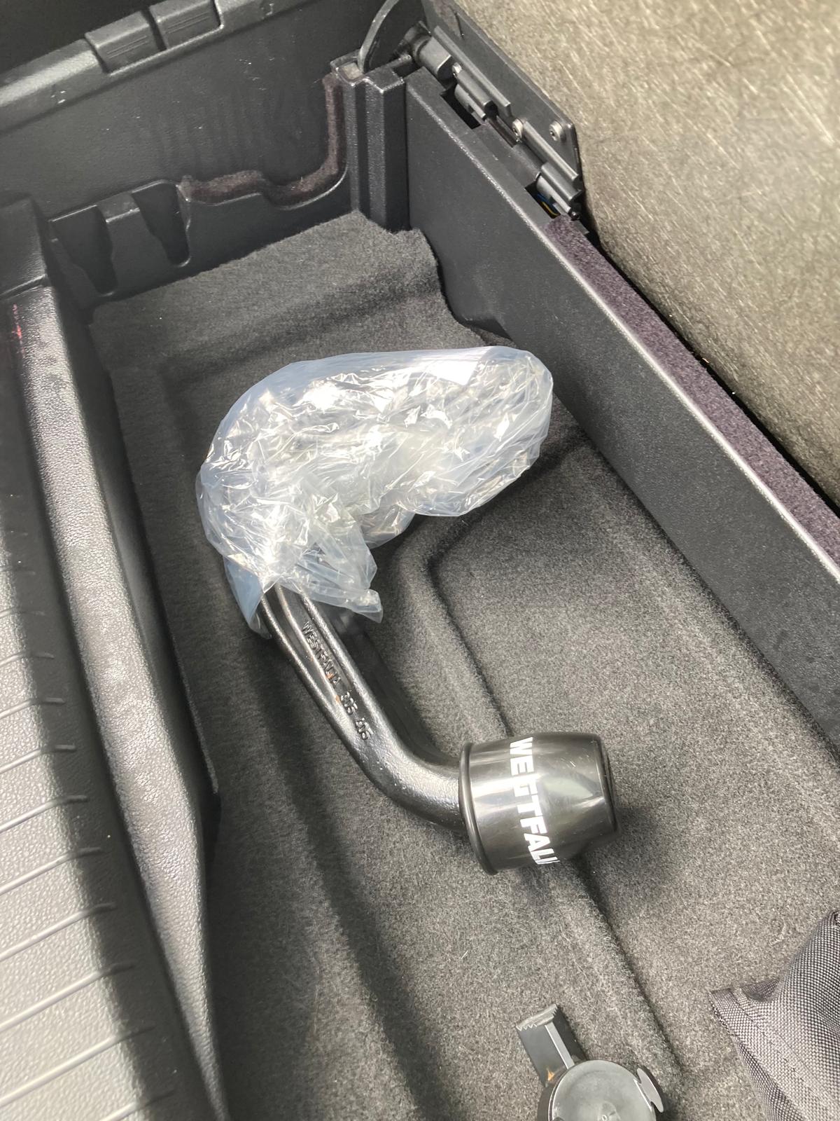 VW Touran 1.8 TSI BlueMotion Technology Highline DSG-image-10