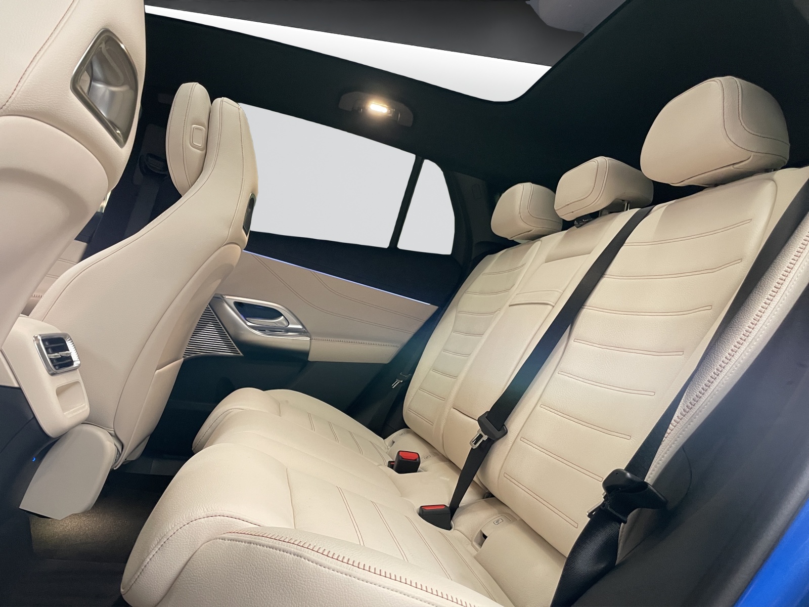 Image MERCEDES-BENZ GLC-400 GLC 400 4MATIC 94 kWh EQ