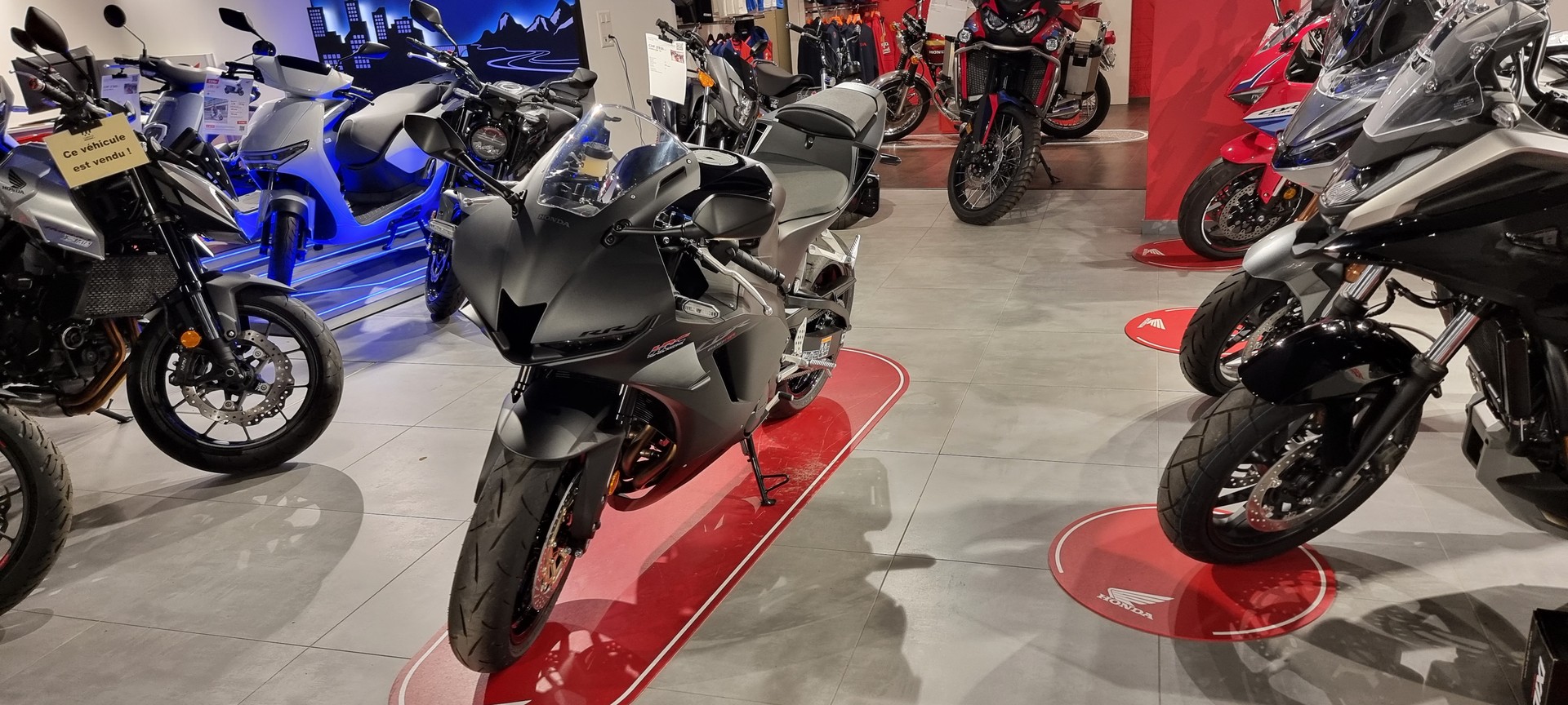 HONDA CBR 600 RR-image-4