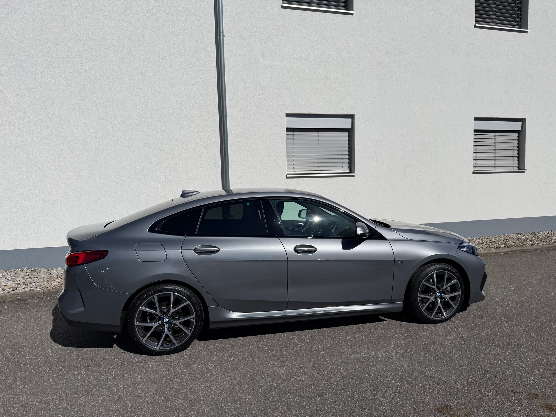 BMW 218i Gran Coupé M Sport Steptronic-image-4
