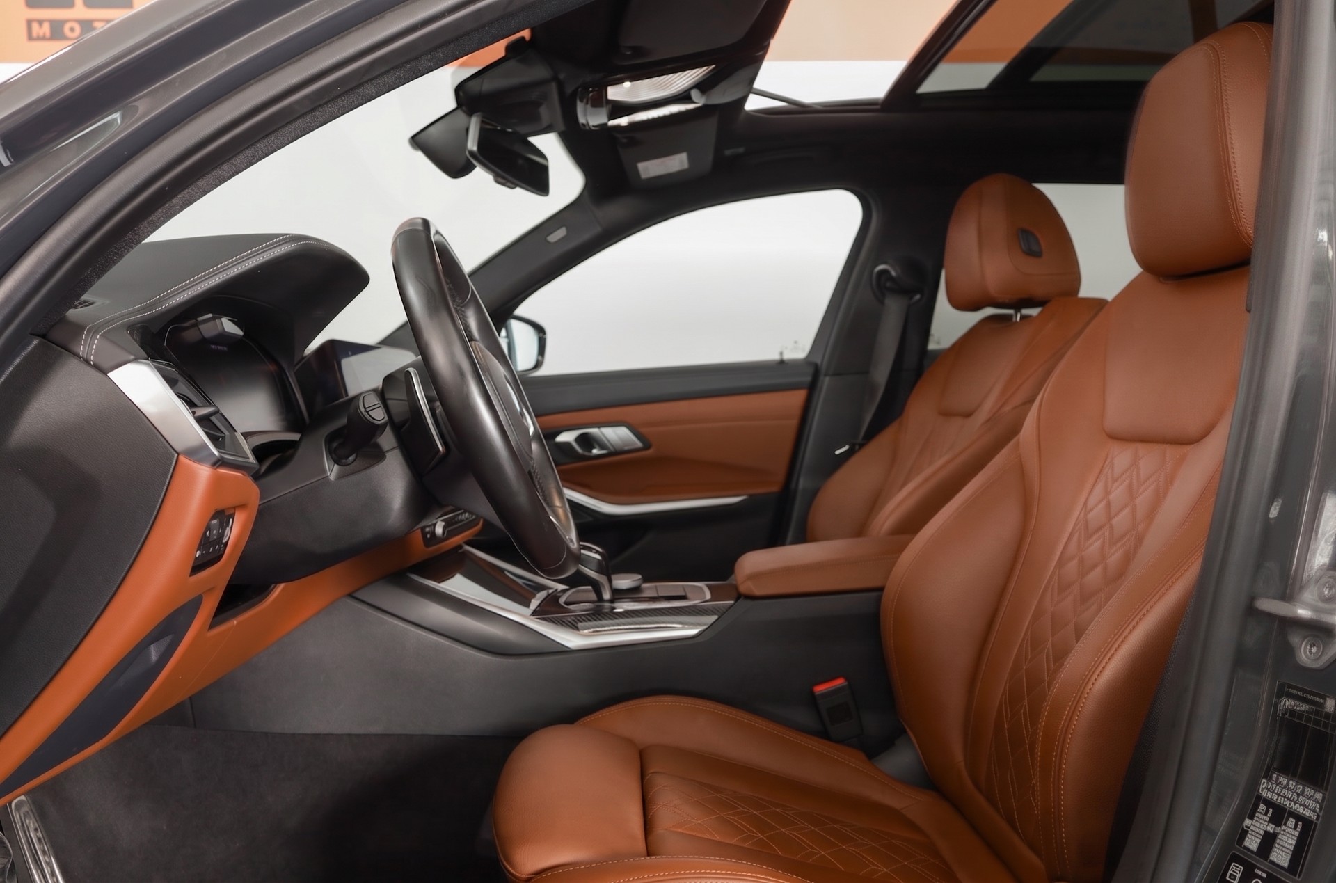 BMW M340i xDrive 48V Touring Steptronic-image-8