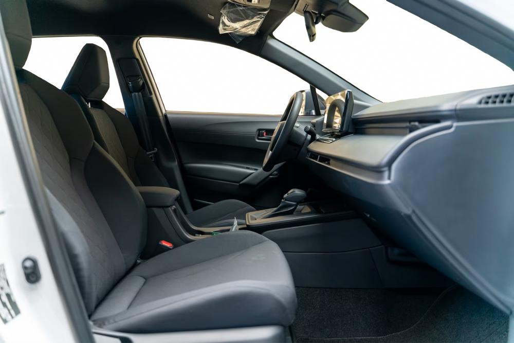 TOYOTA COROLLA CROSS-image-5