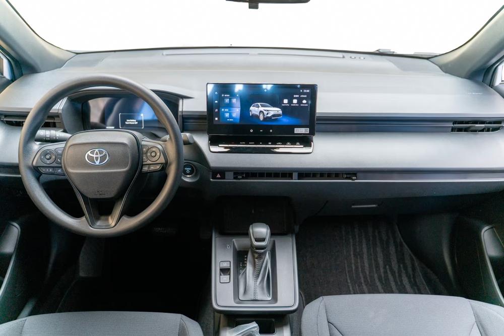 TOYOTA COROLLA CROSS-image-4