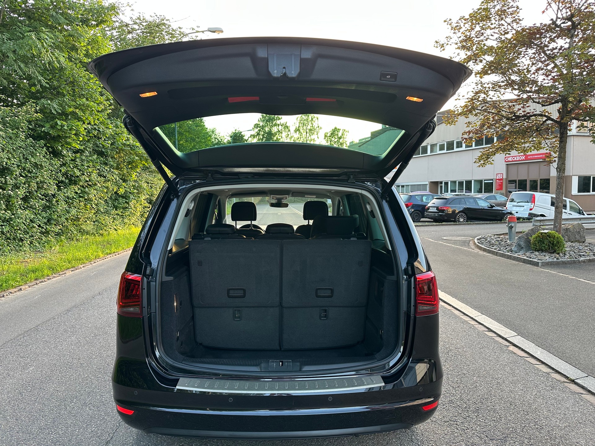 SEAT Alhambra 2.0 TDI 20 Year 4Drive 7- Platzer-image-11