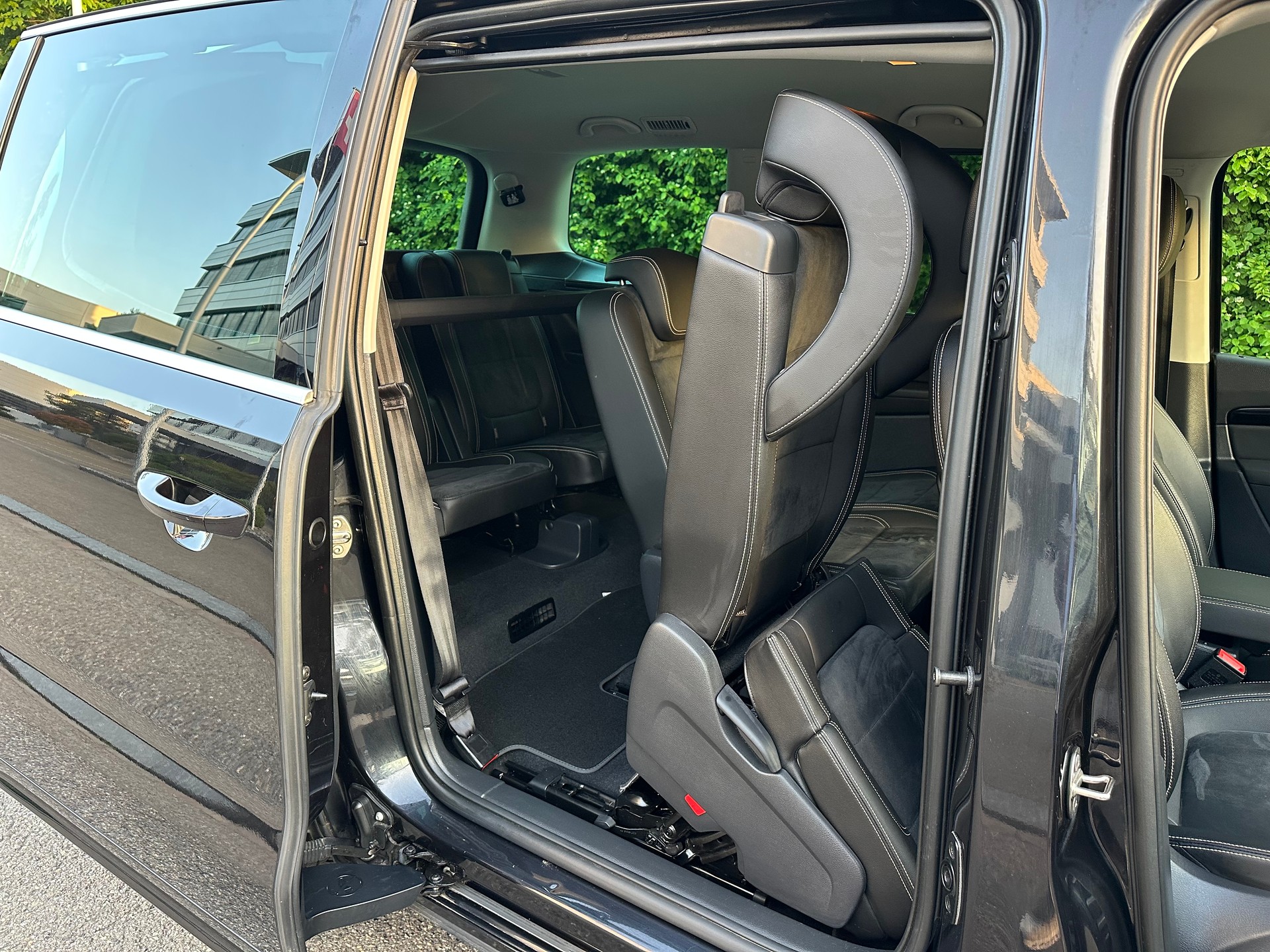 SEAT Alhambra 2.0 TDI 20 Year 4Drive 7- Platzer-image-12