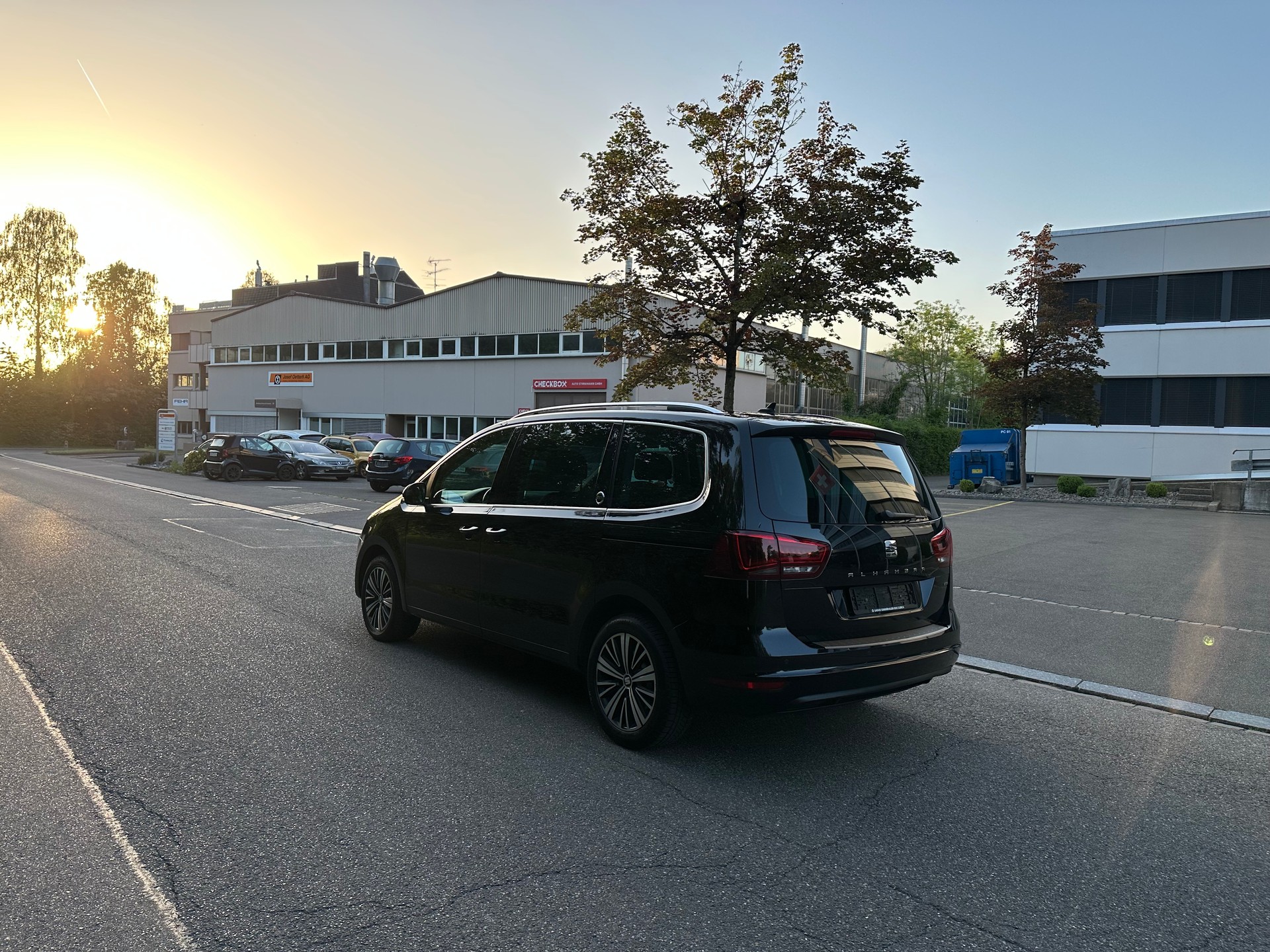 SEAT Alhambra 2.0 TDI 20 Year 4Drive 7- Platzer-image-3