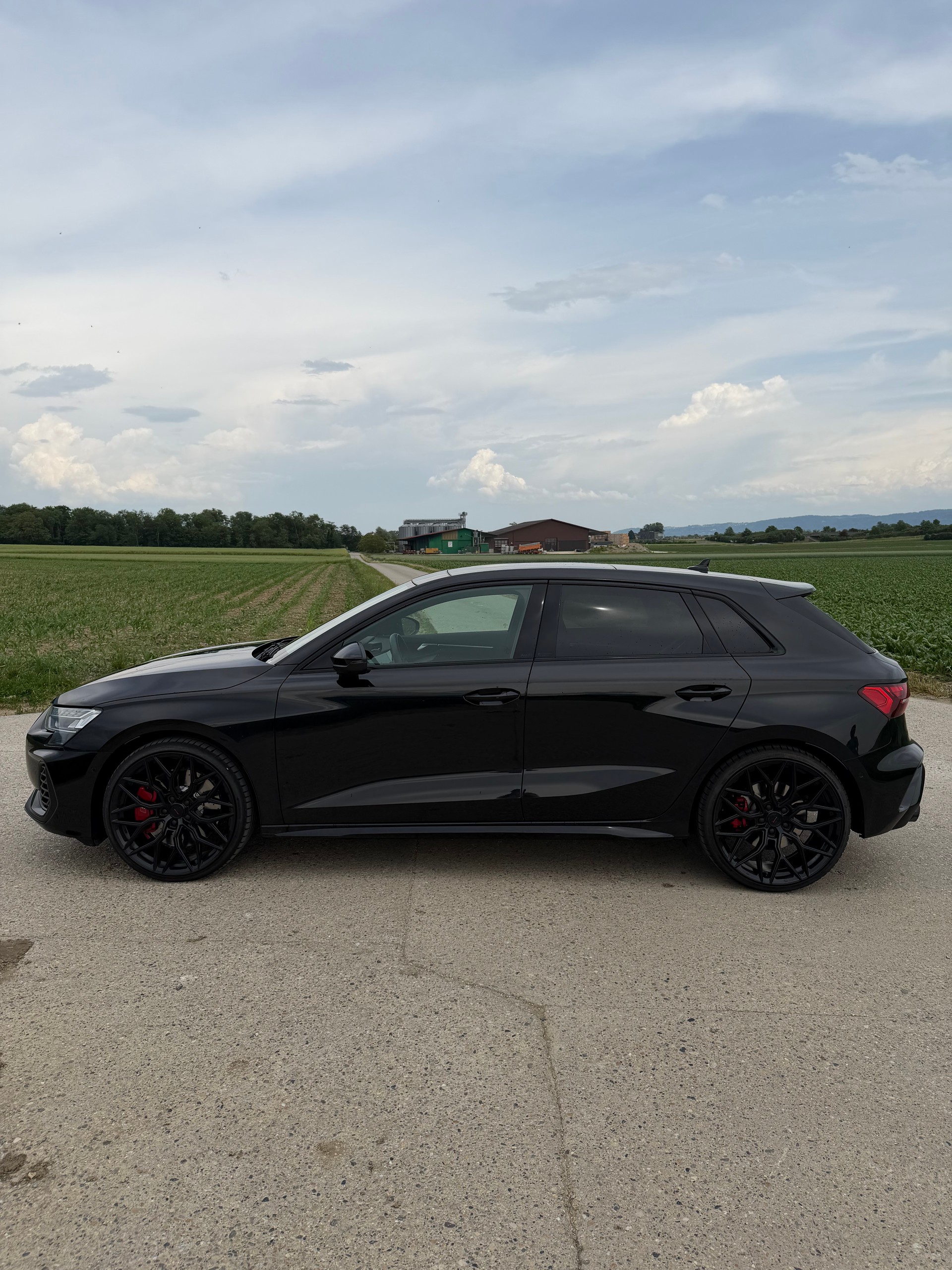 AUDI 2.0 TFSI quattro S-Tronic-image-1