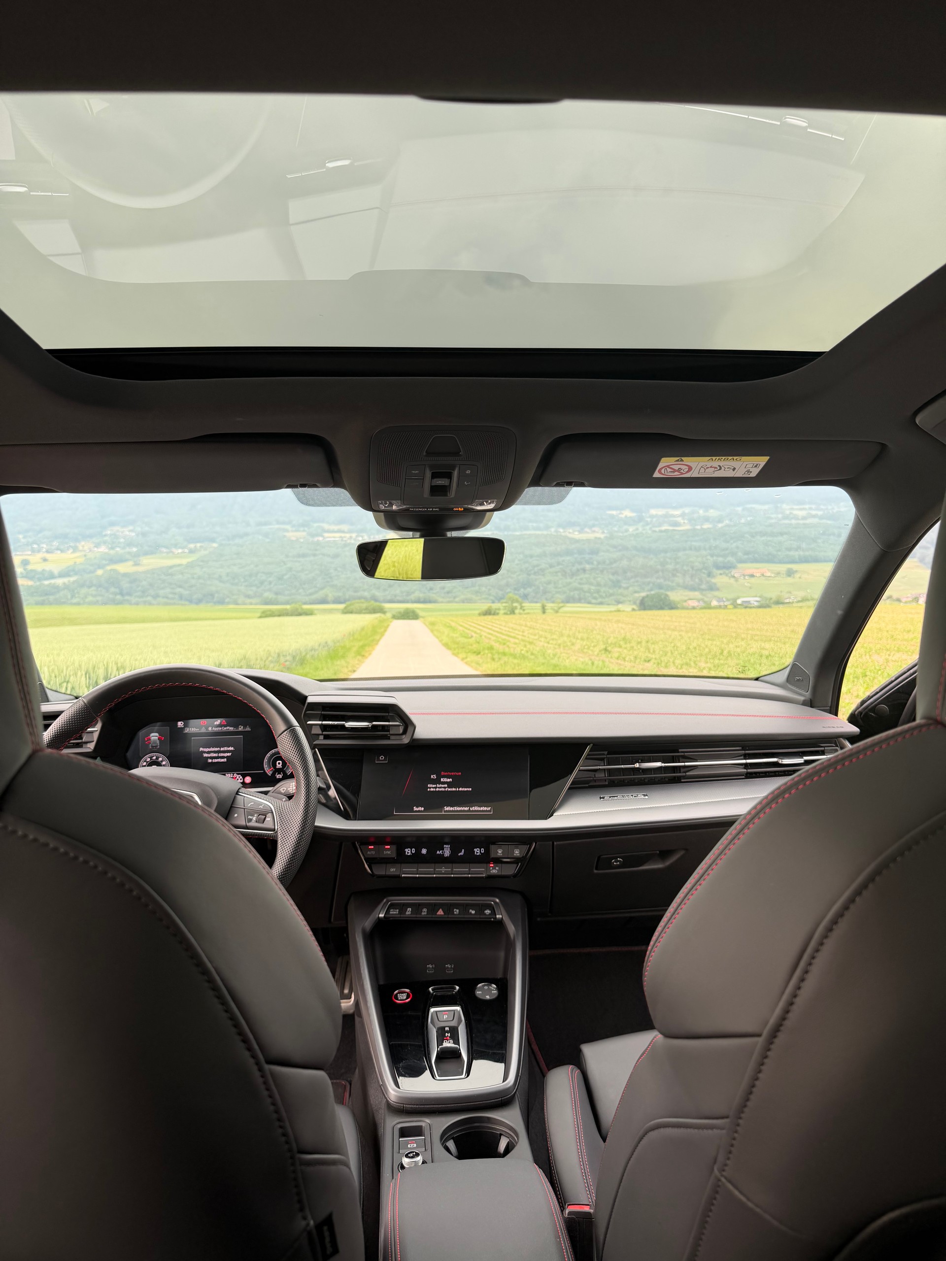 AUDI 2.0 TFSI quattro S-Tronic-image-9