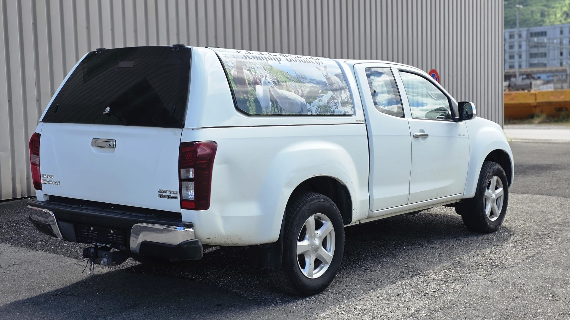 ISUZU D-MAX 2.5 SpaceCab Solar Plus 4x4 A-image-5