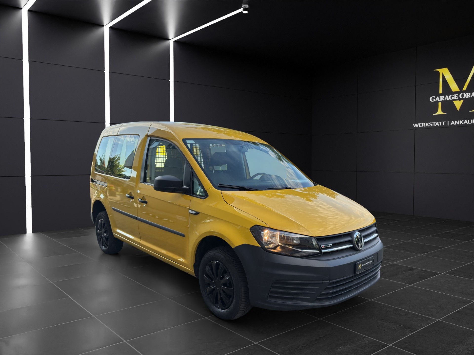 VW Caddy 2.0TDI 4Motion BlueMotion Technology-image-6
