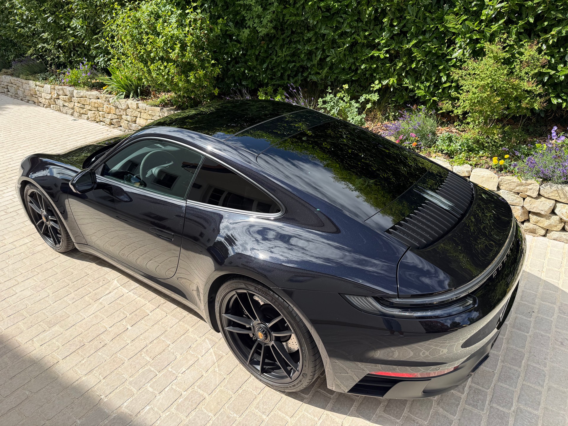 PORSCHE 3.0 Carrera 4 GTS PDK-image-2
