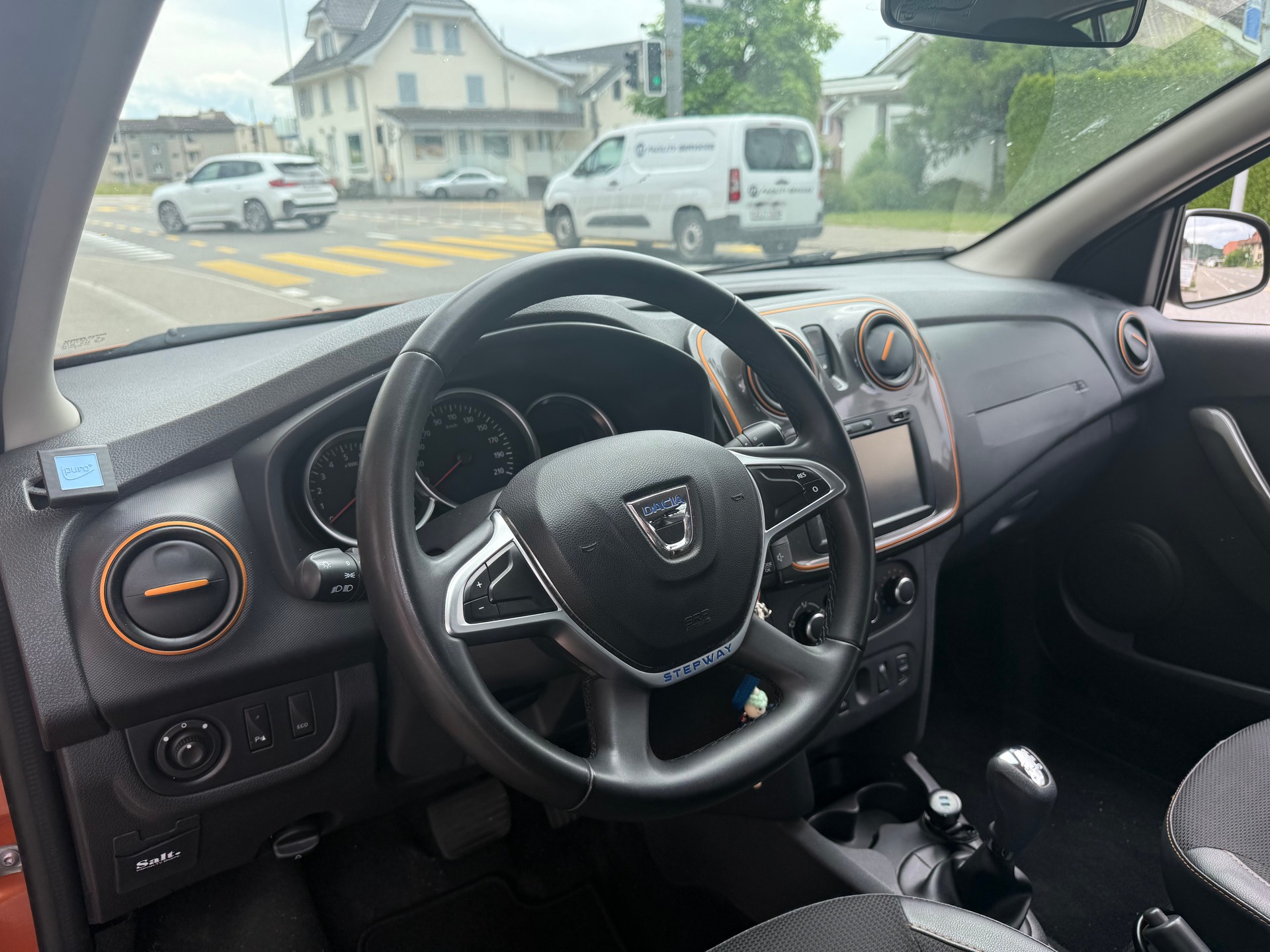 DACIA Sandero Tce 90 Stepway Lauréate Automatic-image-9