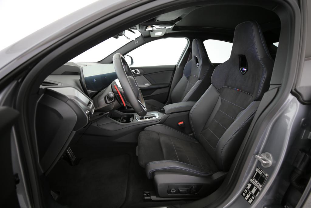 BMW M235i xDrive Gran Coupé-image-2