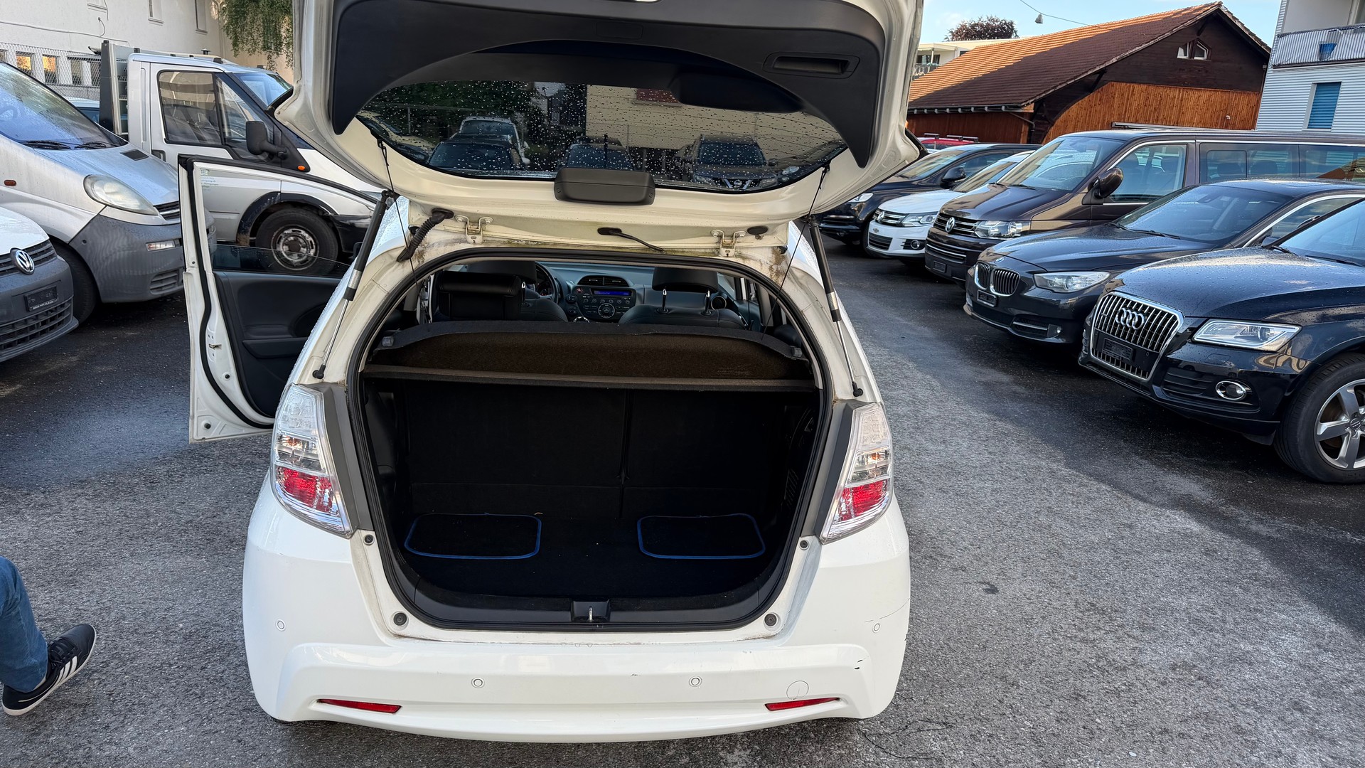 HONDA Jazz 1.3i Hybrid Exclusive CVT-image-12