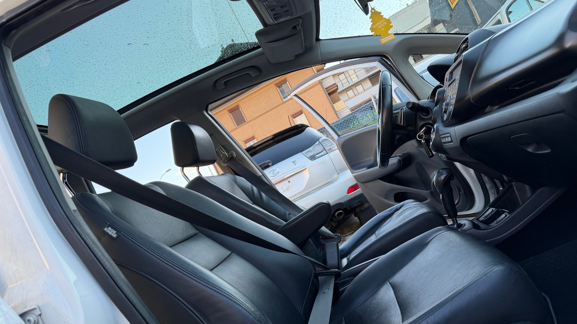 HONDA Jazz 1.3i Hybrid Exclusive CVT-image-5