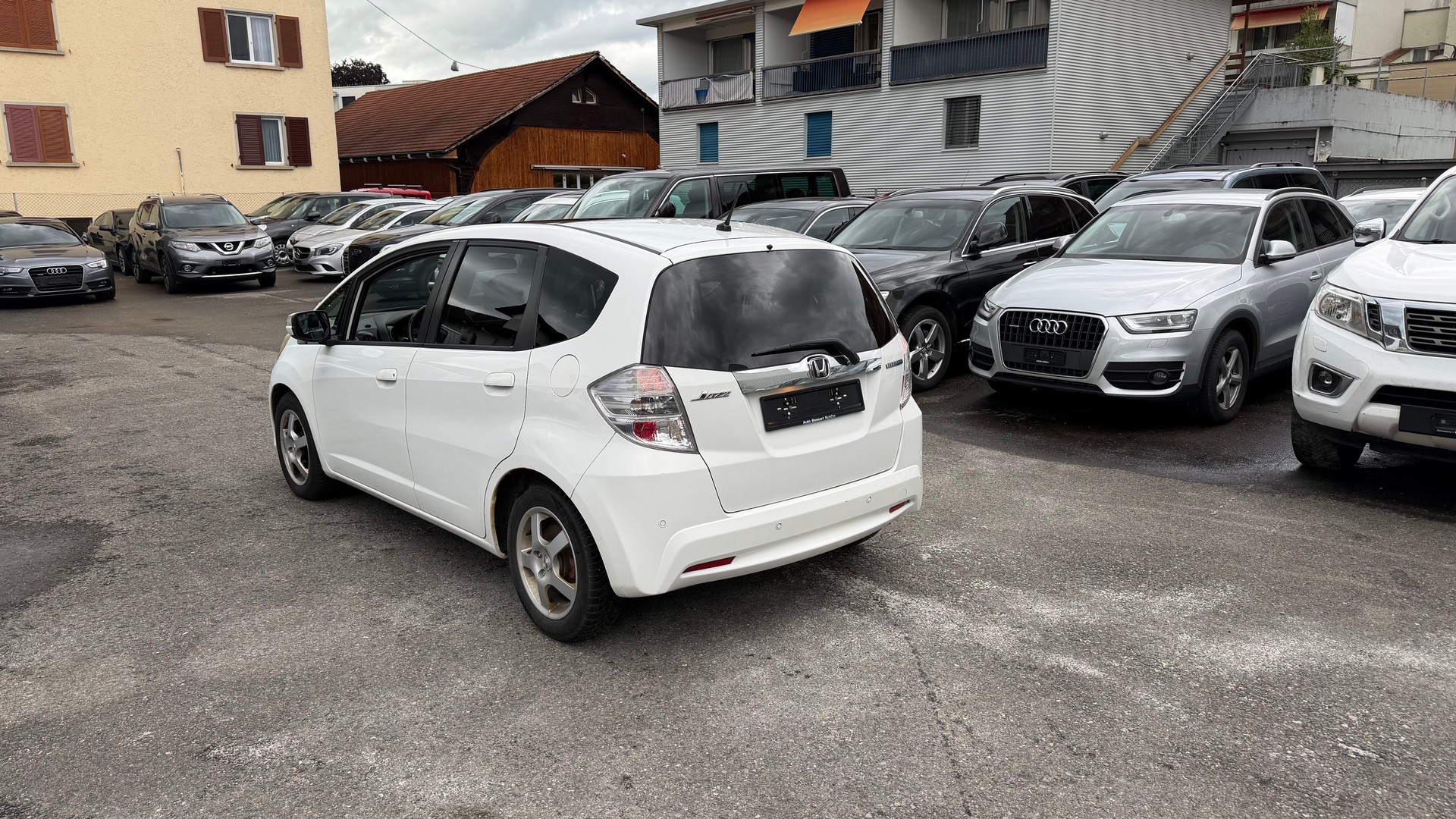 HONDA Jazz 1.3i Hybrid Exclusive CVT-image-3