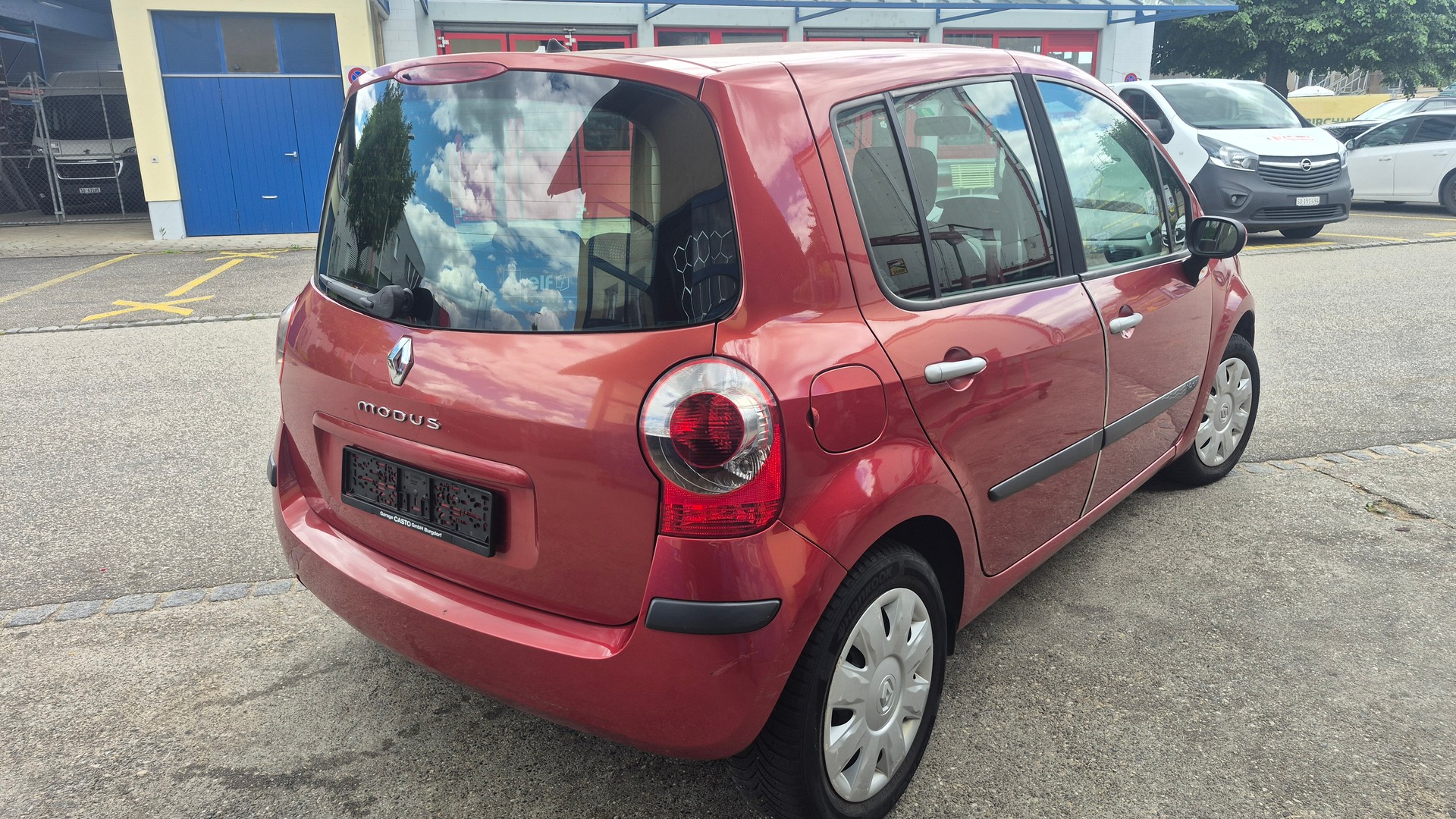 RENAULT Modus 1.4 16V Privilège Luxe-image-4