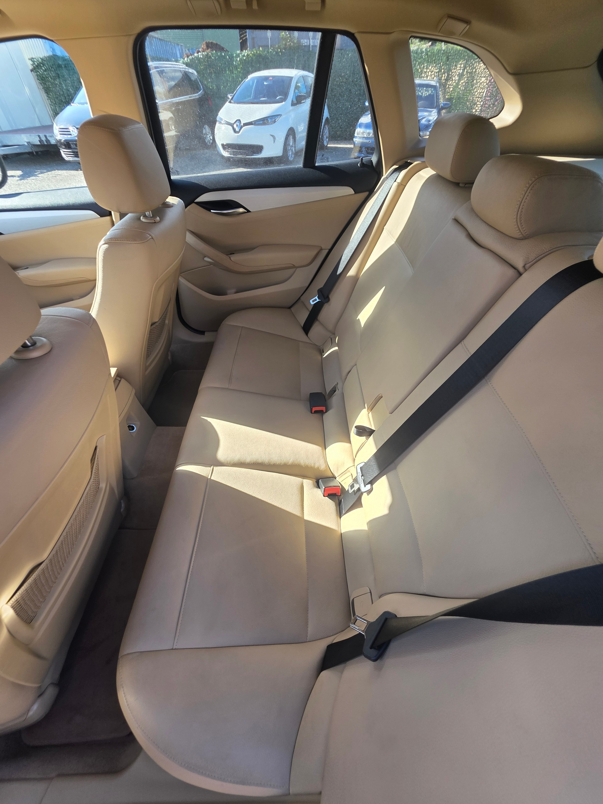 BMW X1 xDrive 25i Steptronic-image-7