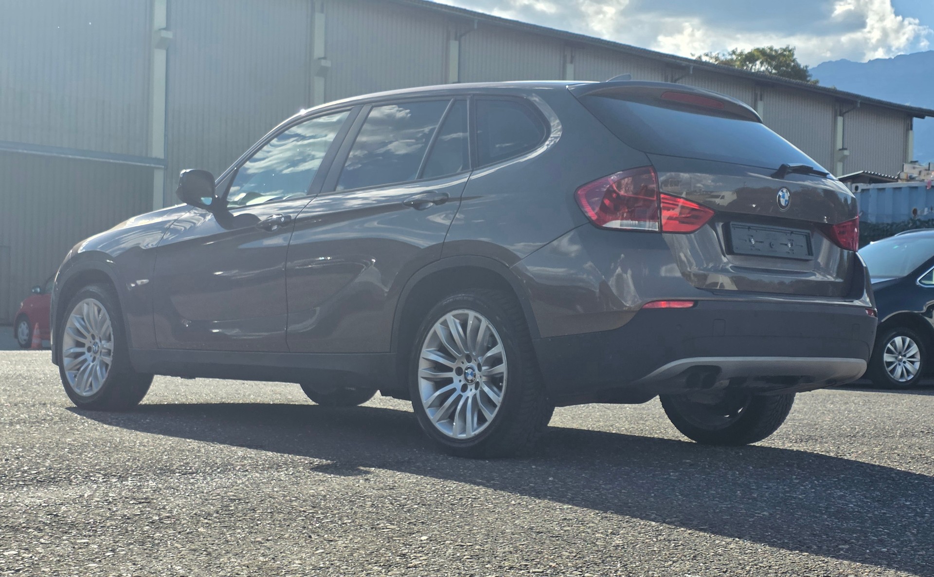 BMW X1 xDrive 25i Steptronic-image-4
