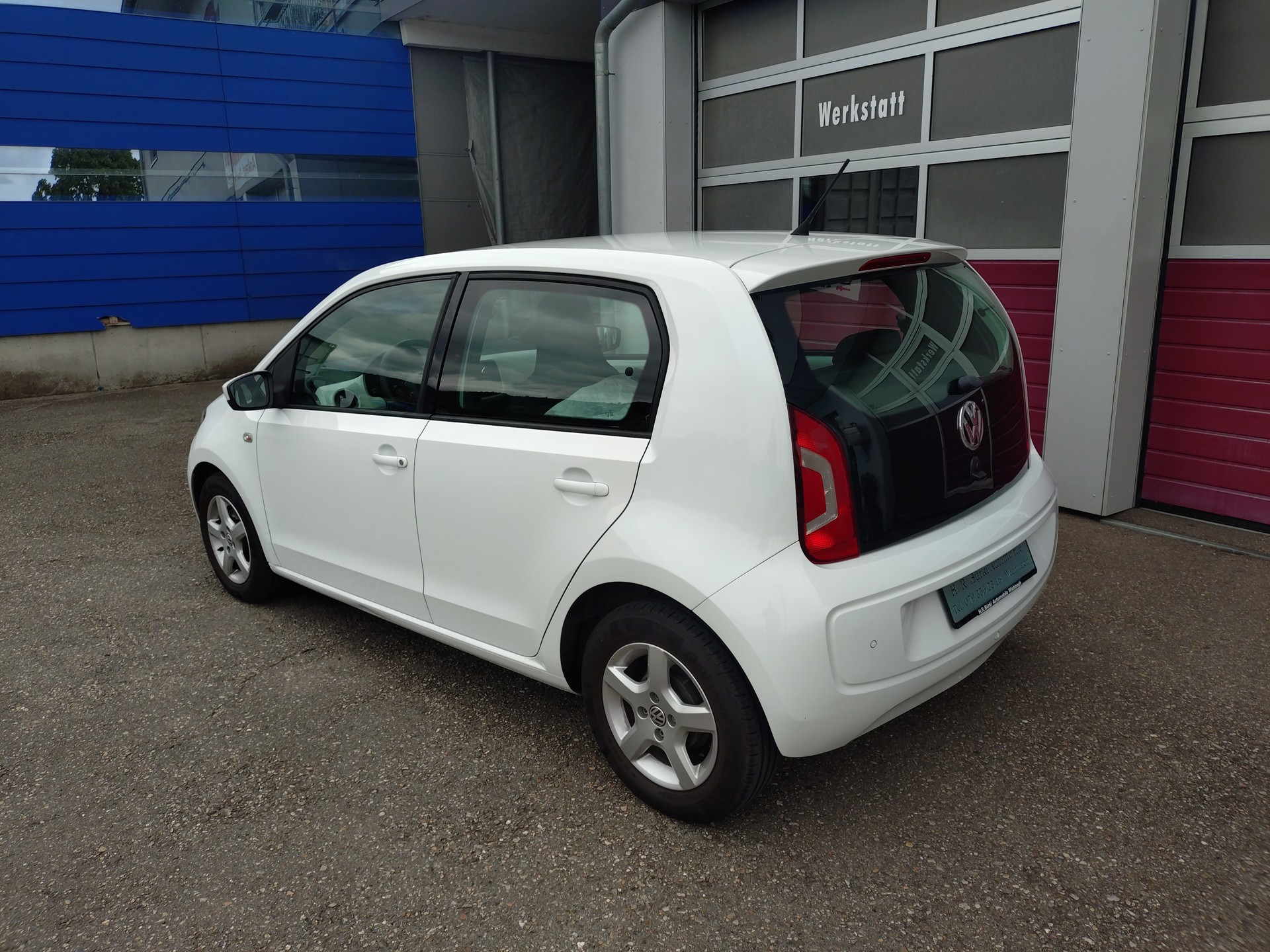 VW Up 1.0 move up-image-4