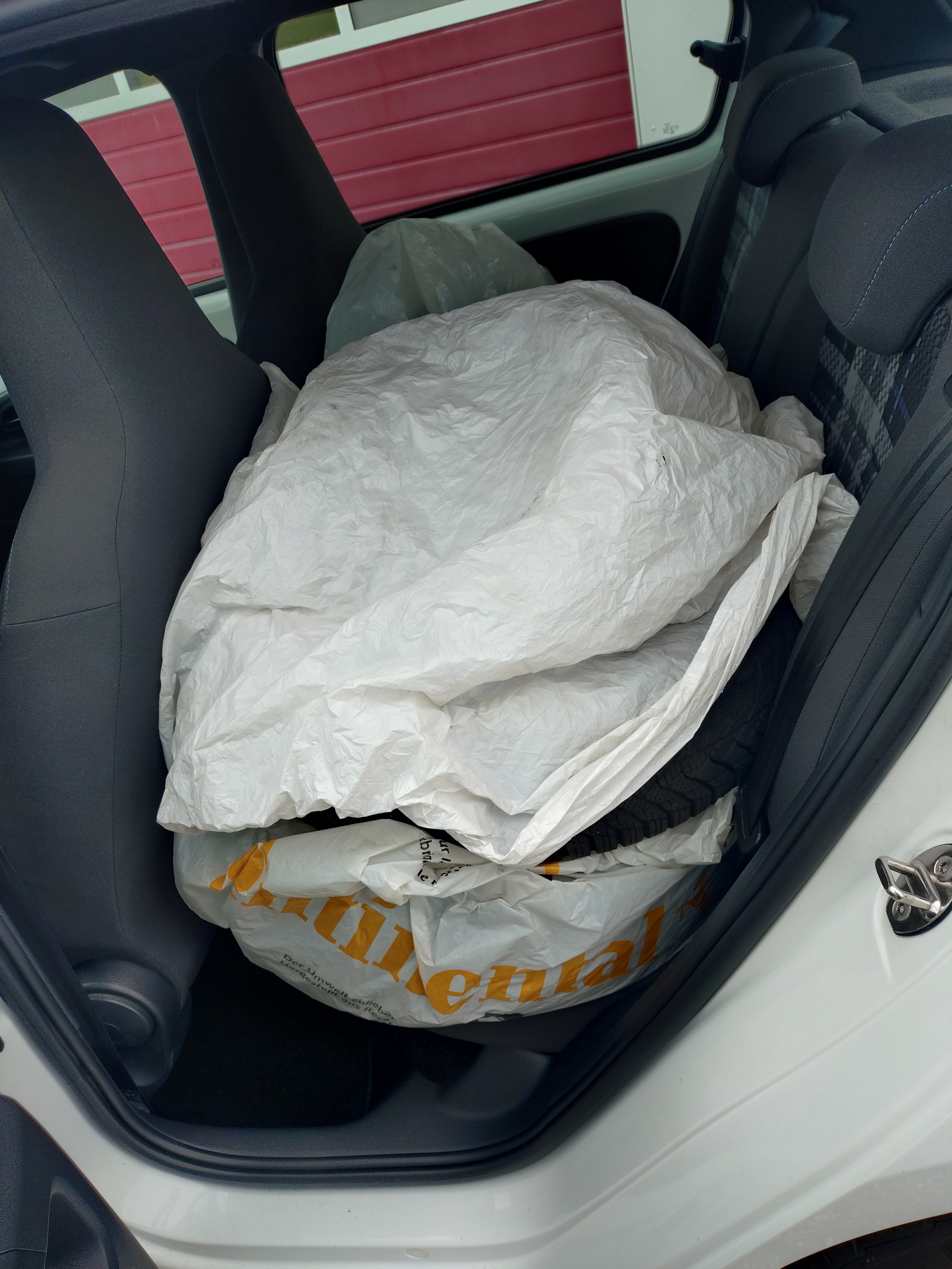 VW Up 1.0 move up-image-10