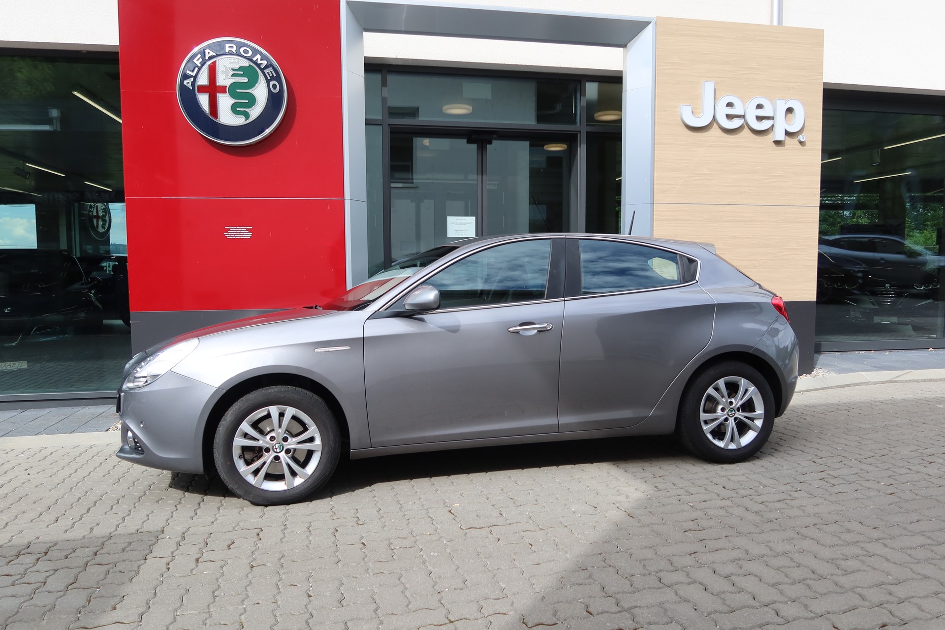 ALFA ROMEO Giulietta 1.4 T Exclusive-image-3