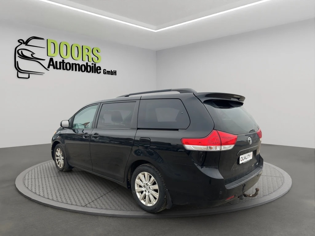 TOYOTA Sienna 3.5 A 4WD-image-6