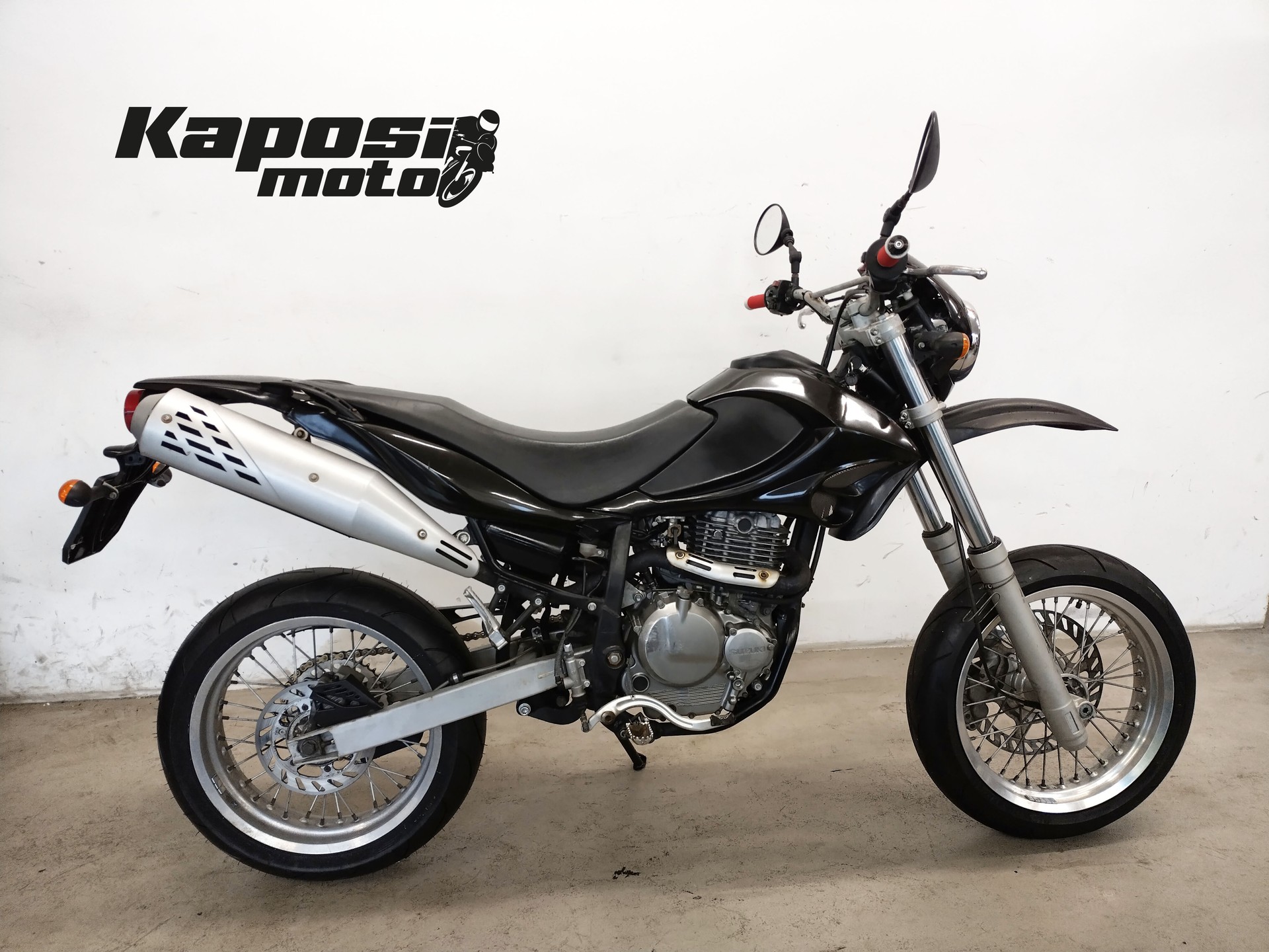 BETA 4.0-4T Motard-image-3