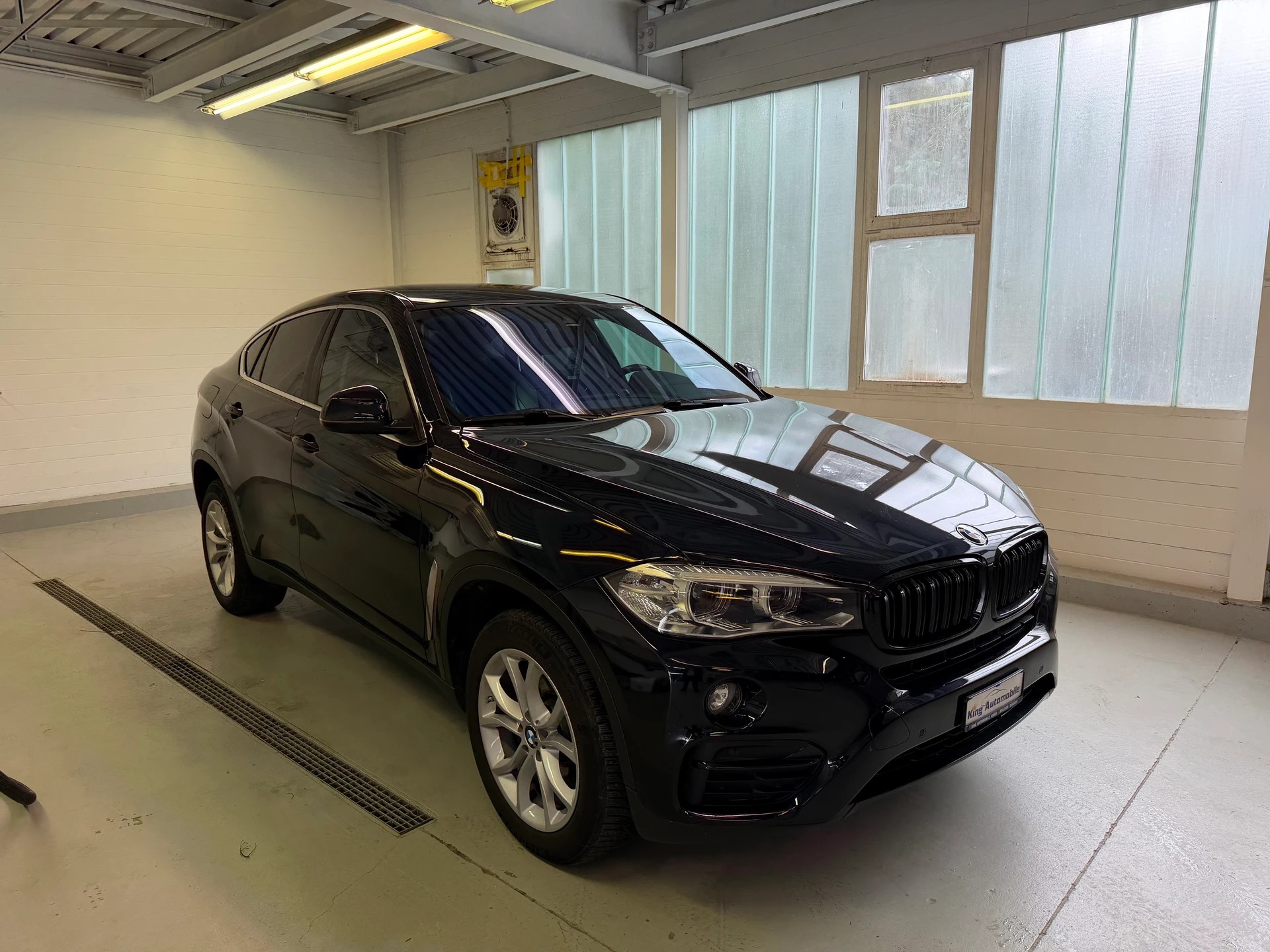 BMW X6 xDrive 40d Steptronic | MFK 03.2025 | RF-Kamera | Navi | Leder-image-3