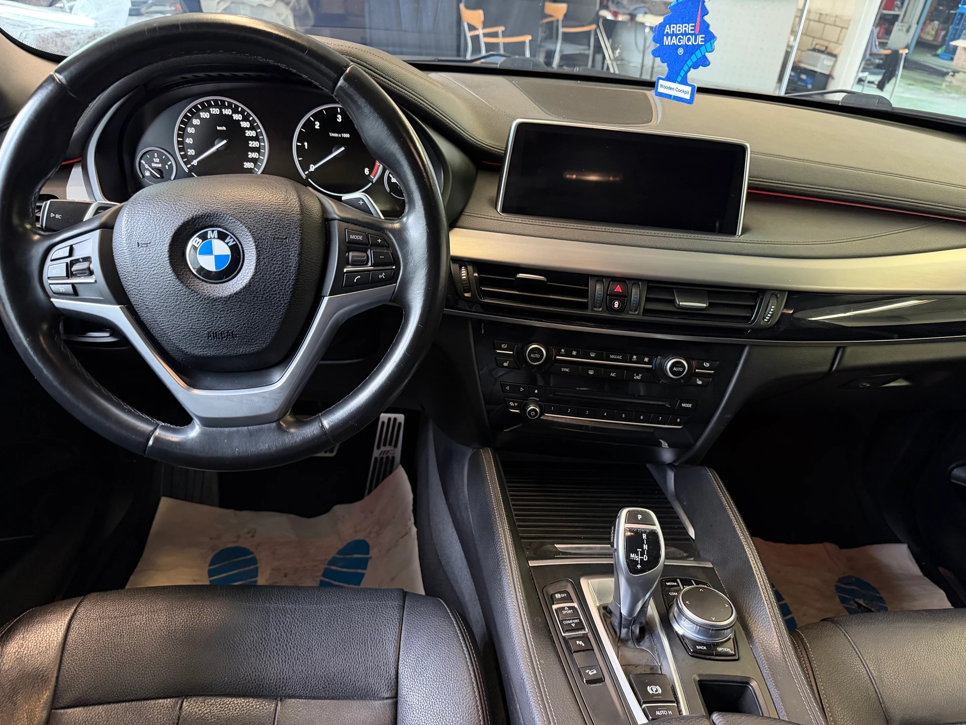 BMW X6 xDrive 40d Steptronic | MFK 03.2025 | RF-Kamera | Navi | Leder-image-12