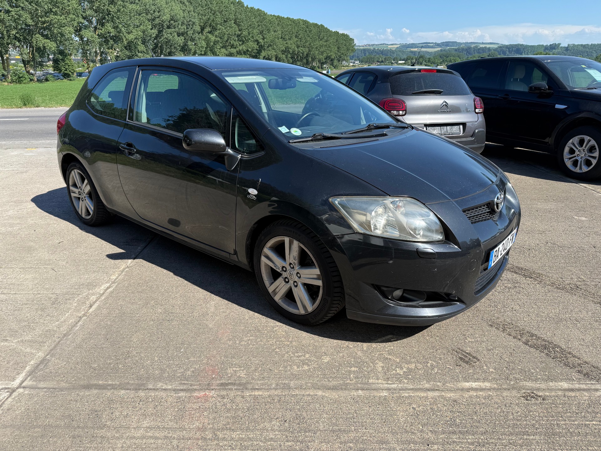 TOYOTA Auris 1.4 D-4D Linea Terra-image-2
